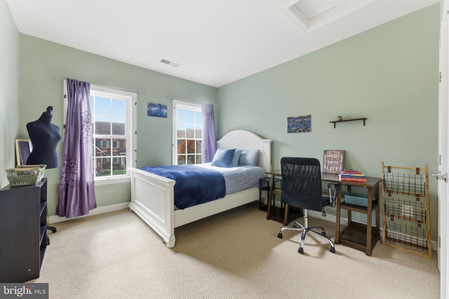 41992 HOLDER HILL CT, ALDIE, Virginia 20105, 5 Bedrooms Bedrooms, 21 Rooms Rooms,4 BathroomsBathrooms,Residential,For sale,41992 HOLDER HILL CT,VALO2109798 MLS # VALO2109798 41992 HOLDER HILL CT, ALDIE, Virginia 20105, 5 Bedrooms Bedrooms, 21 Rooms Rooms,4 BathroomsBathrooms,Residential,For sale,41992 HOLDER HILL CT,VALO2109798 MLS # VALO2109798