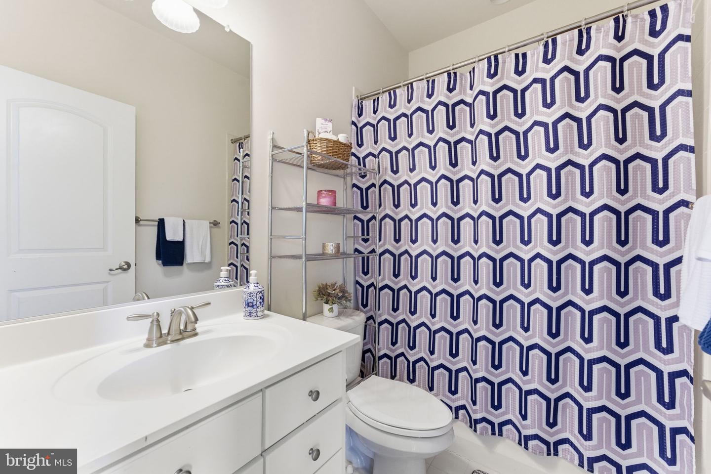 41992 HOLDER HILL CT, ALDIE, Virginia 20105, 5 Bedrooms Bedrooms, 21 Rooms Rooms,4 BathroomsBathrooms,Residential,For sale,41992 HOLDER HILL CT,VALO2109798 MLS # VALO2109798 41992 HOLDER HILL CT, ALDIE, Virginia 20105, 5 Bedrooms Bedrooms, 21 Rooms Rooms,4 BathroomsBathrooms,Residential,For sale,41992 HOLDER HILL CT,VALO2109798 MLS # VALO2109798