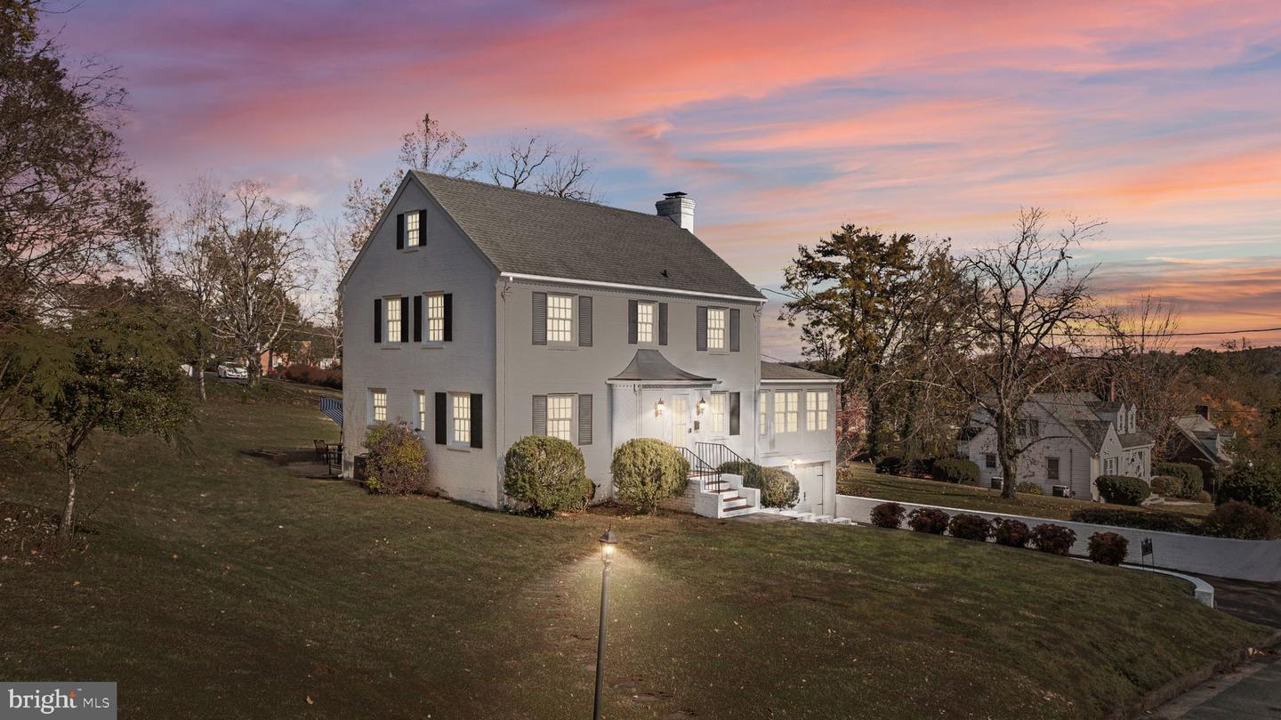 303 PIEDMONT ST, ORANGE, Virginia 22960, 4 Bedrooms Bedrooms, ,2 BathroomsBathrooms,Residential,For sale,303 PIEDMONT ST,VAOR2012684 MLS # VAOR2012684 303 PIEDMONT ST, ORANGE, Virginia 22960, 4 Bedrooms Bedrooms, ,2 BathroomsBathrooms,Residential,For sale,303 PIEDMONT ST,VAOR2012684 MLS # VAOR2012684