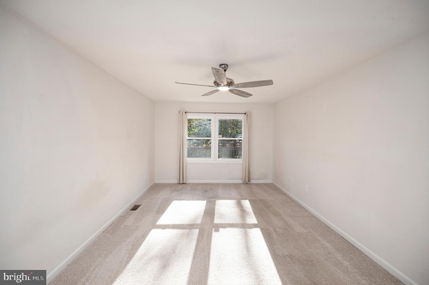 203 SEA CLIFF DR, RUTHER GLEN, Virginia 22546, 3 Bedrooms Bedrooms, ,2 BathroomsBathrooms,Residential,For sale,203 SEA CLIFF DR,VACV2009078 MLS # VACV2009078 203 SEA CLIFF DR, RUTHER GLEN, Virginia 22546, 3 Bedrooms Bedrooms, ,2 BathroomsBathrooms,Residential,For sale,203 SEA CLIFF DR,VACV2009078 MLS # VACV2009078