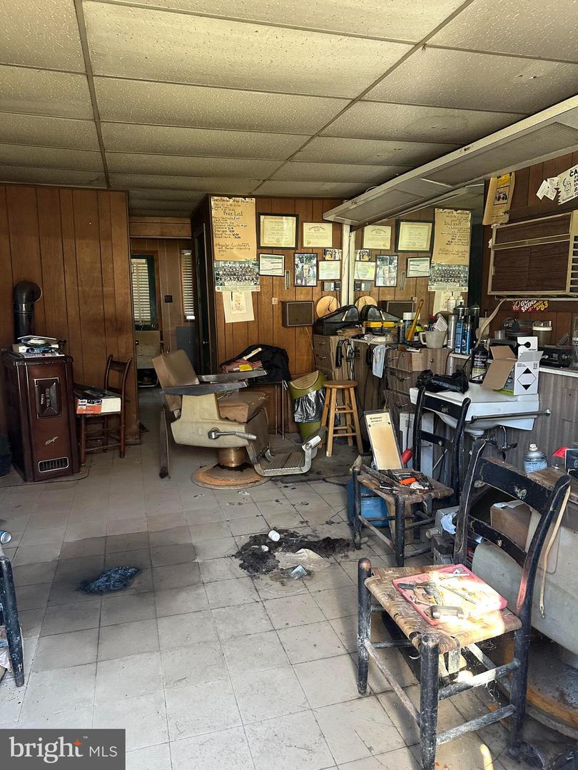 16122 THOROUGHFARE RD, BROAD RUN, Virginia 20137, 3 Bedrooms Bedrooms, ,1 BathroomBathrooms,Residential,For sale,16122 THOROUGHFARE RD,VAPW2106976 MLS # VAPW2106976