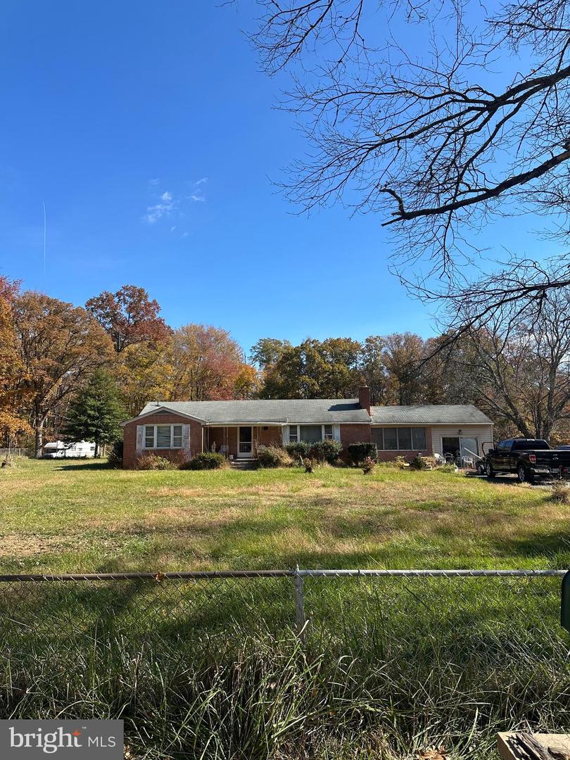 16122 THOROUGHFARE RD, BROAD RUN, Virginia 20137, 3 Bedrooms Bedrooms, ,1 BathroomBathrooms,Residential,For sale,16122 THOROUGHFARE RD,VAPW2106976 MLS # VAPW2106976