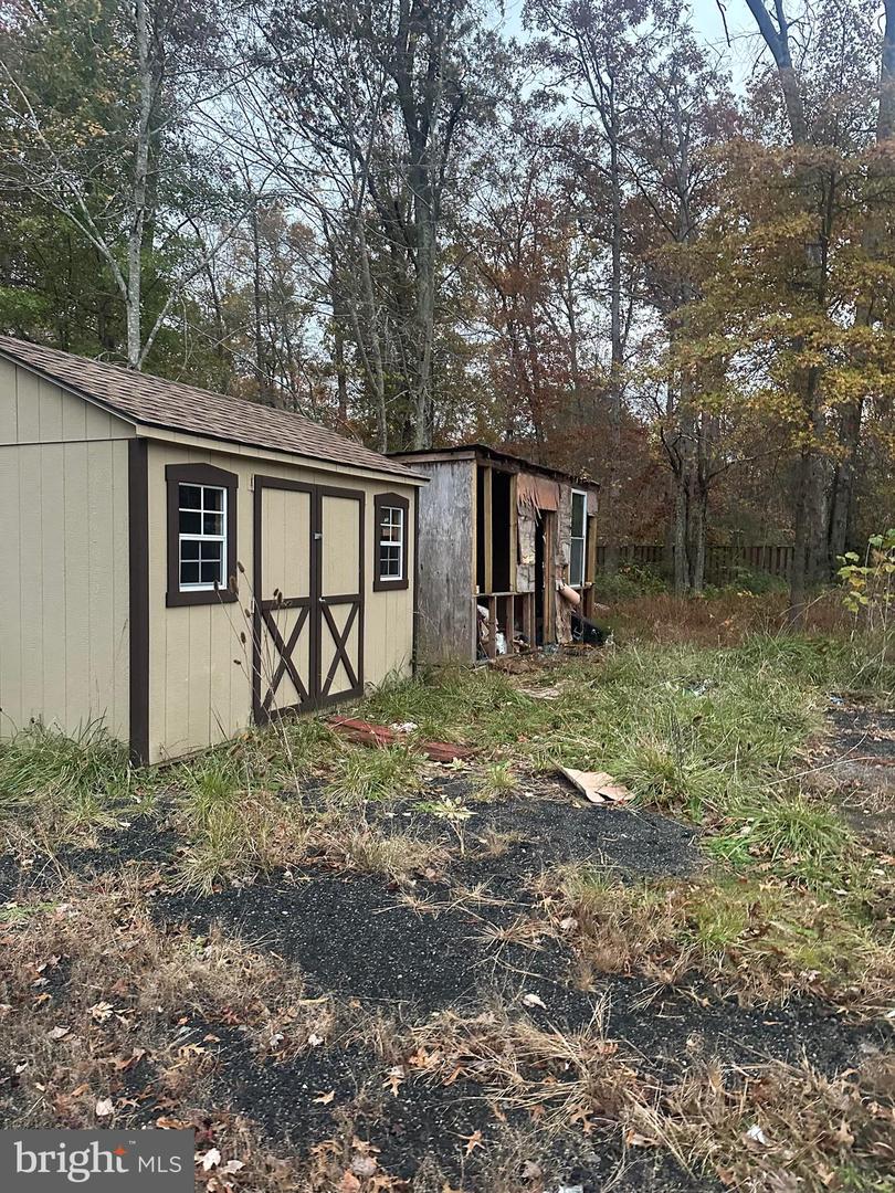 16122 THOROUGHFARE RD, BROAD RUN, Virginia 20137, 3 Bedrooms Bedrooms, ,1 BathroomBathrooms,Residential,For sale,16122 THOROUGHFARE RD,VAPW2106976 MLS # VAPW2106976