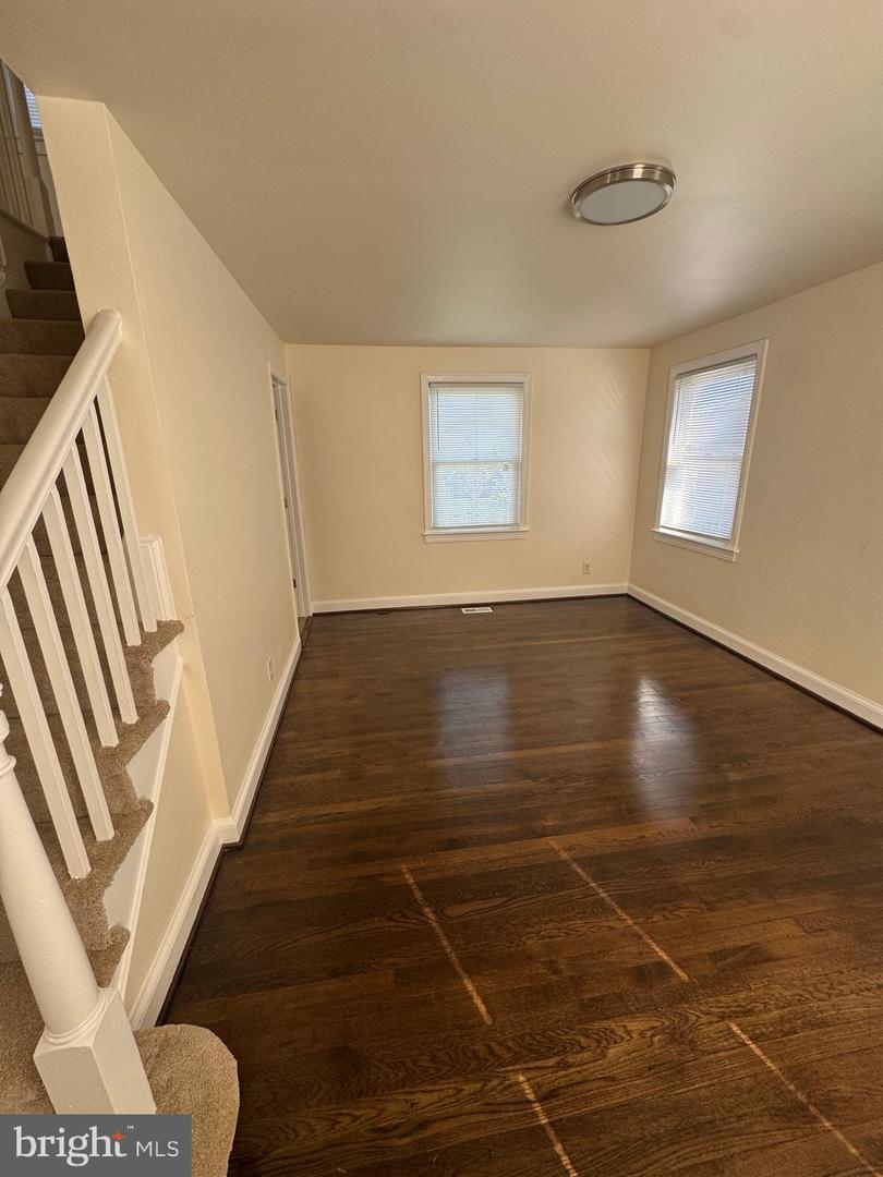 5032 HANNA PL SE, WASHINGTON, District Of Columbia 20019, 2 Bedrooms Bedrooms, ,2 BathroomsBathrooms,Residential,For sale,5032 HANNA PL SE,DCDC2229718 MLS # DCDC2229718