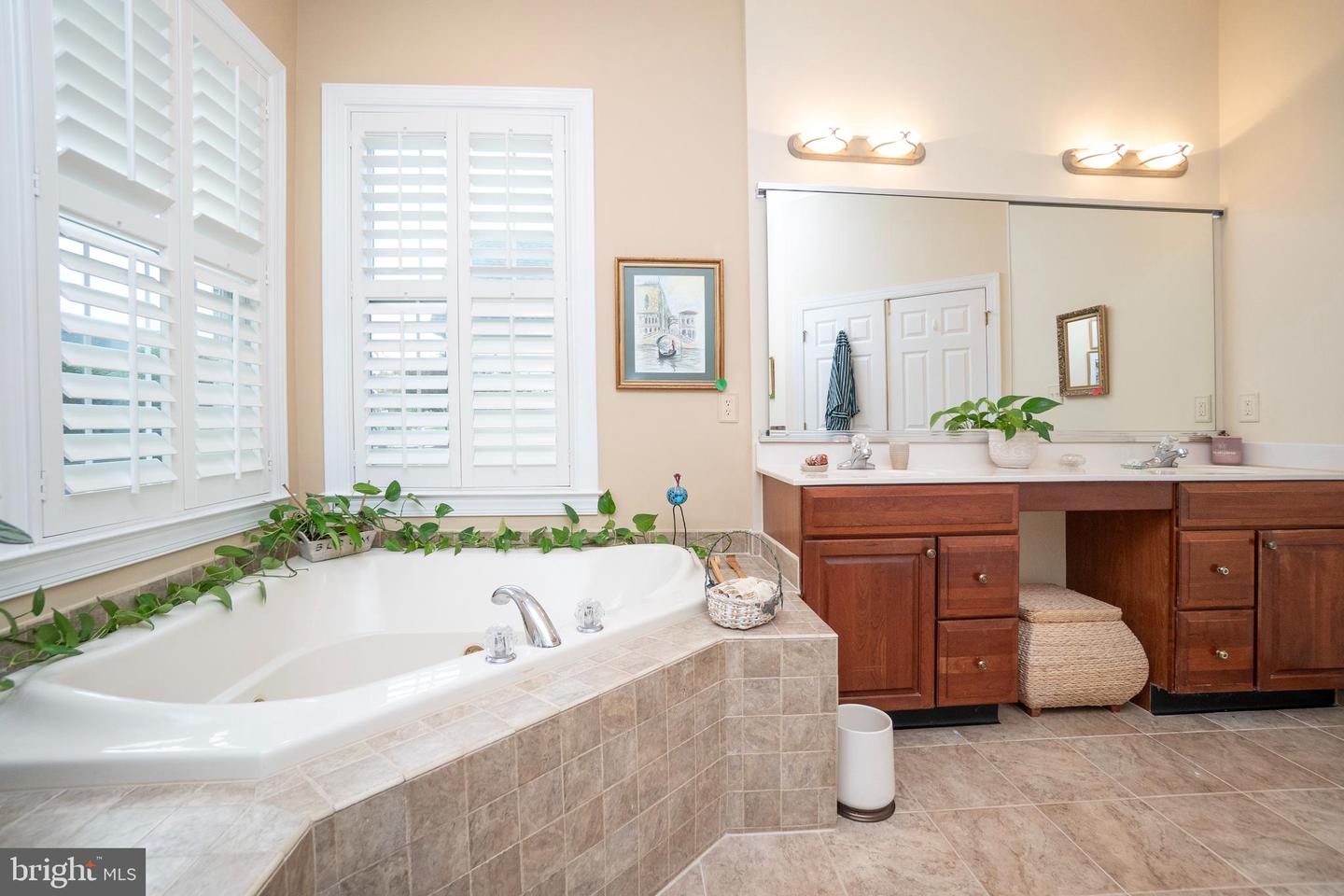 5243 CANYON CREEK WAY, HAYMARKET, Virginia 20169, 2 Bedrooms Bedrooms, ,2 BathroomsBathrooms,Residential,For sale,5243 CANYON CREEK WAY,VAPW2107080 MLS # VAPW2107080 5243 CANYON CREEK WAY, HAYMARKET, Virginia 20169, 2 Bedrooms Bedrooms, ,2 BathroomsBathrooms,Residential,For sale,5243 CANYON CREEK WAY,VAPW2107080 MLS # VAPW2107080