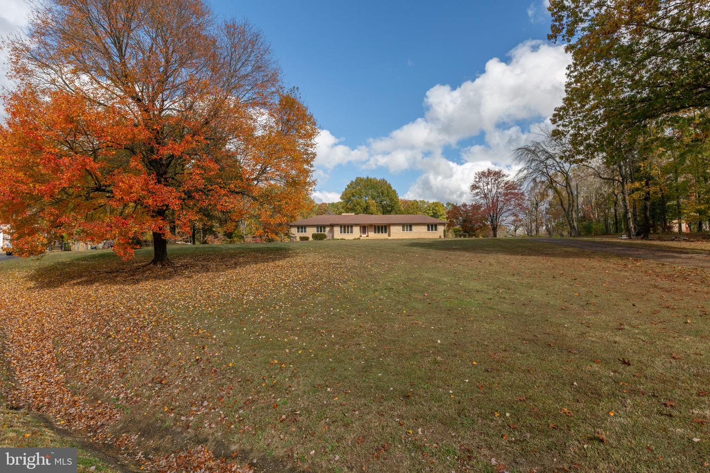 31 LITTLE CREEK LN, FREDERICKSBURG, Virginia 22405, 3 Bedrooms Bedrooms, ,3 BathroomsBathrooms,Residential,For sale,31 LITTLE CREEK LN,VAST2043966 MLS # VAST2043966