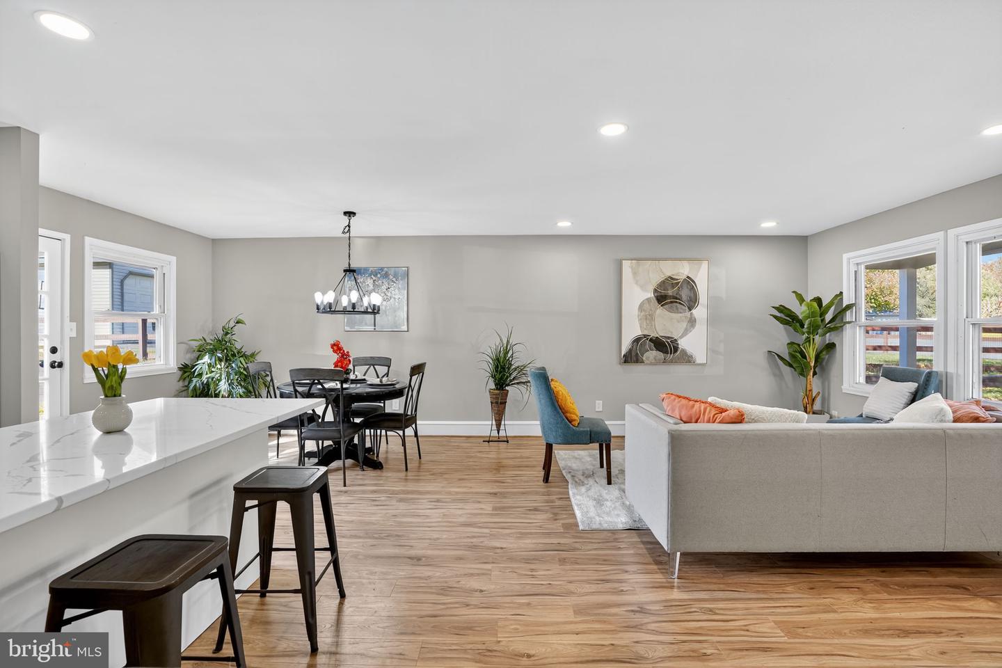 203 N FIR CT, STERLING, Virginia 20164, 4 Bedrooms Bedrooms, ,2 BathroomsBathrooms,Residential,For sale,203 N FIR CT,VALO2110392 MLS # VALO2110392