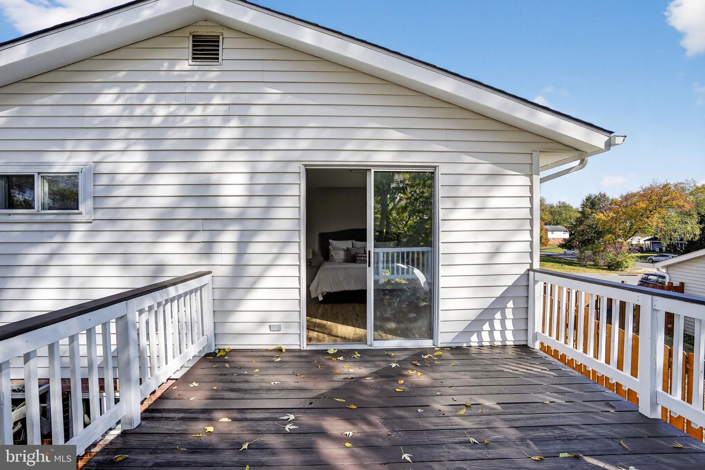 203 N FIR CT, STERLING, Virginia 20164, 4 Bedrooms Bedrooms, ,2 BathroomsBathrooms,Residential,For sale,203 N FIR CT,VALO2110392 MLS # VALO2110392