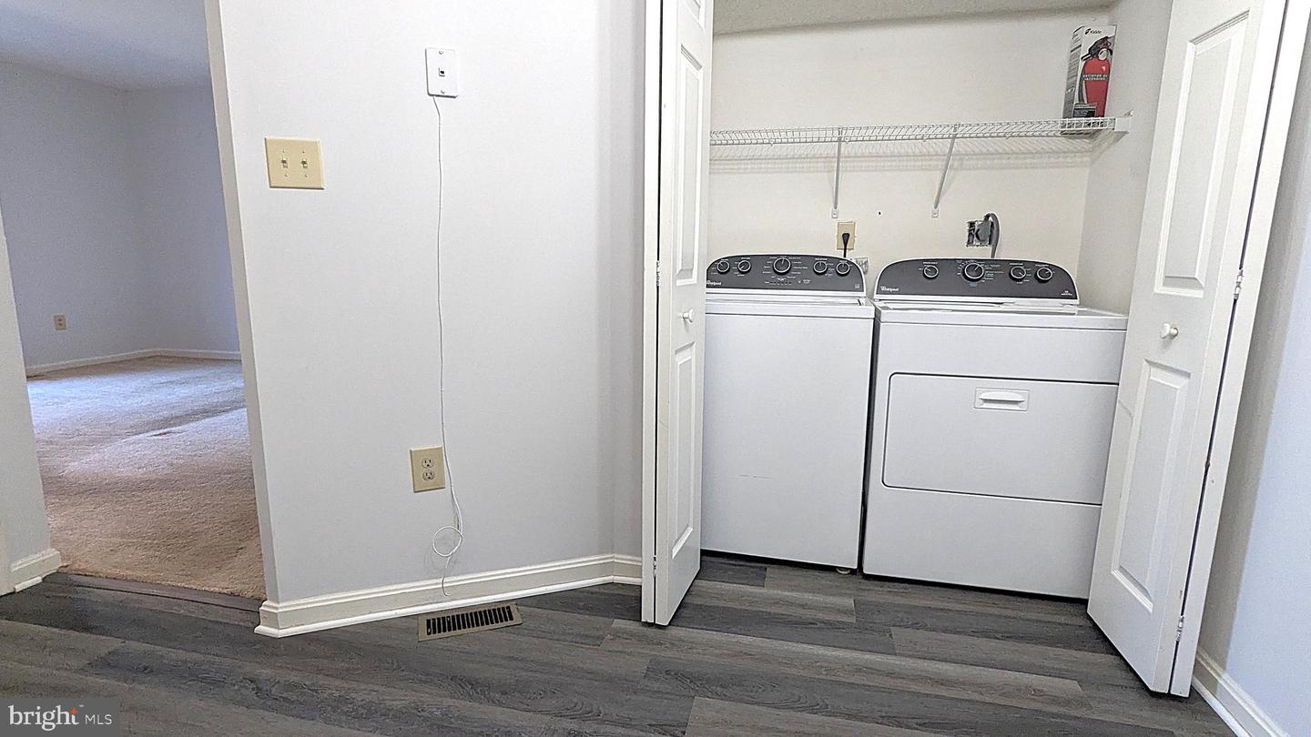 14437 GLENCREST CIR #129, CENTREVILLE, Virginia 20120, 3 Bedrooms Bedrooms, ,2 BathroomsBathrooms,Residential,For sale,14437 GLENCREST CIR #129,VAFX2277368 MLS # VAFX2277368 14437 GLENCREST CIR #129, CENTREVILLE, Virginia 20120, 3 Bedrooms Bedrooms, ,2 BathroomsBathrooms,Residential,For sale,14437 GLENCREST CIR #129,VAFX2277368 MLS # VAFX2277368