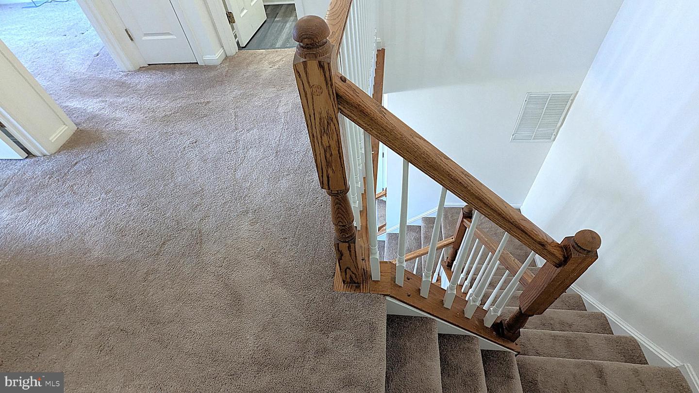 14437 GLENCREST CIR #129, CENTREVILLE, Virginia 20120, 3 Bedrooms Bedrooms, ,2 BathroomsBathrooms,Residential,For sale,14437 GLENCREST CIR #129,VAFX2277368 MLS # VAFX2277368 14437 GLENCREST CIR #129, CENTREVILLE, Virginia 20120, 3 Bedrooms Bedrooms, ,2 BathroomsBathrooms,Residential,For sale,14437 GLENCREST CIR #129,VAFX2277368 MLS # VAFX2277368