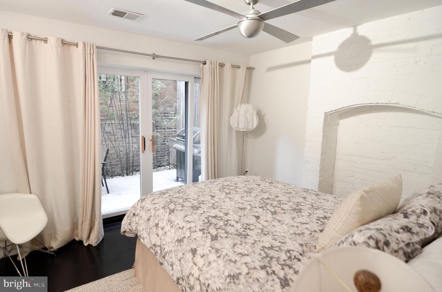 1538 SWANN ST NW, WASHINGTON, District Of Columbia 20009, 4 Bedrooms Bedrooms, ,4 BathroomsBathrooms,Residential,For sale,1538 SWANN ST NW,DCDC2230094 MLS # DCDC2230094