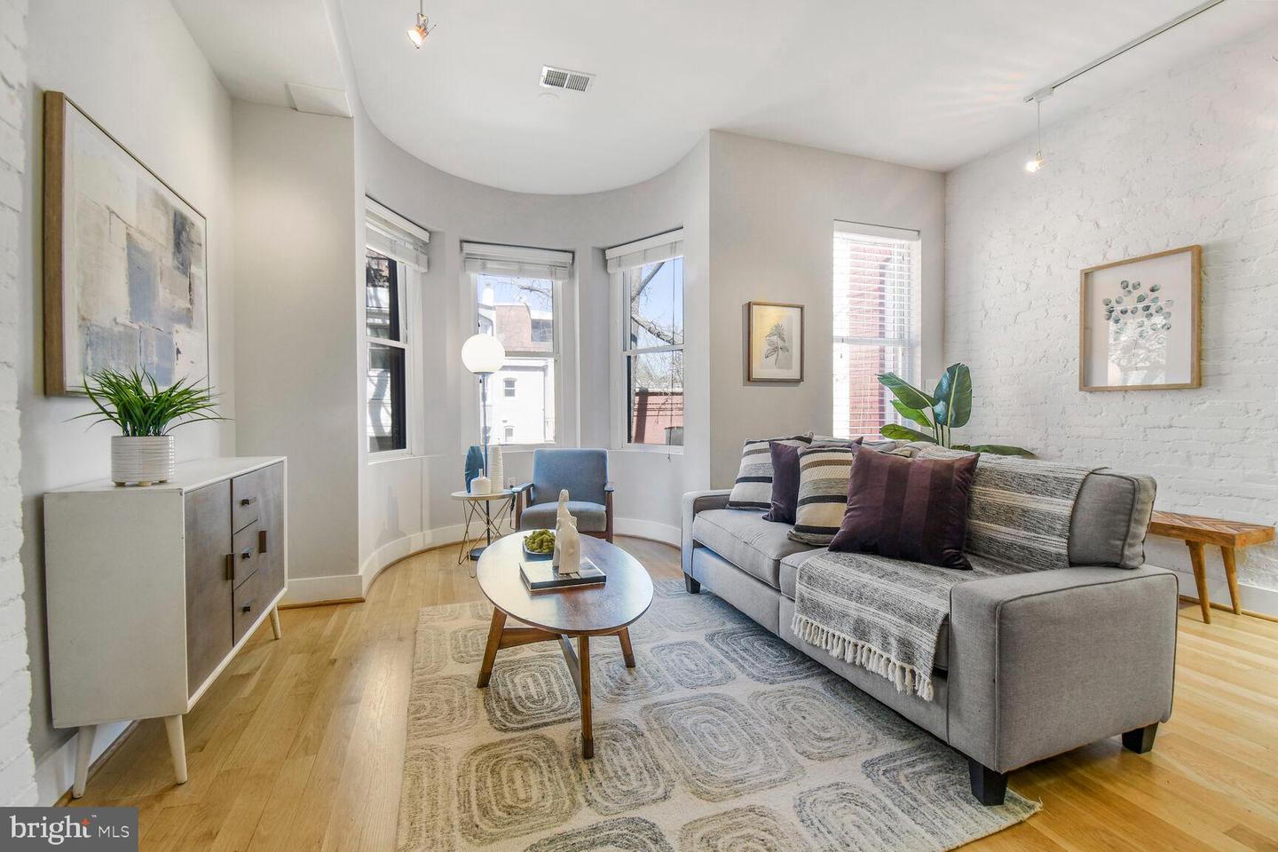 1538 SWANN ST NW, WASHINGTON, District Of Columbia 20009, 4 Bedrooms Bedrooms, ,4 BathroomsBathrooms,Residential,For sale,1538 SWANN ST NW,DCDC2230094 MLS # DCDC2230094