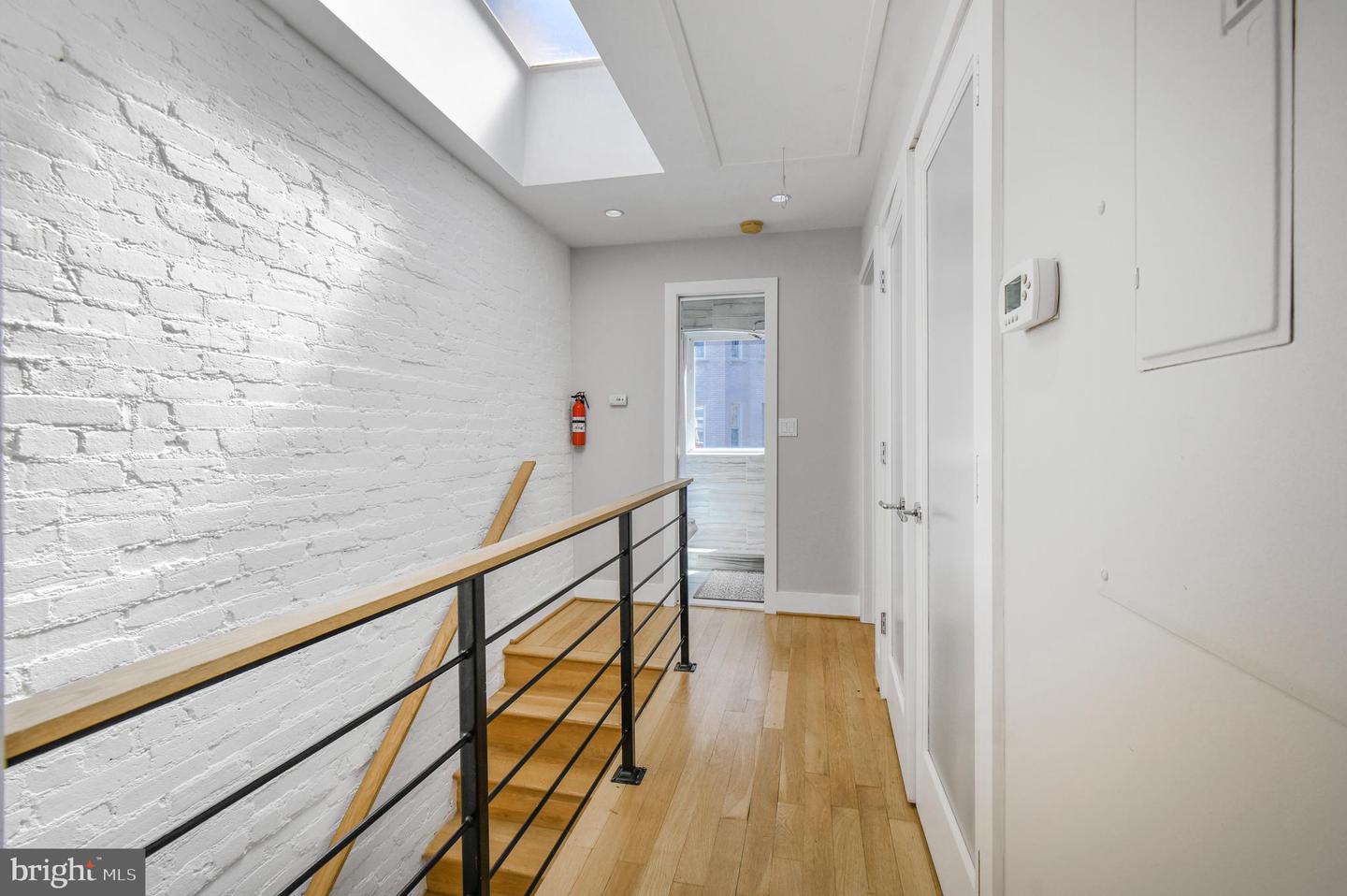 1538 SWANN ST NW, WASHINGTON, District Of Columbia 20009, 4 Bedrooms Bedrooms, ,4 BathroomsBathrooms,Residential,For sale,1538 SWANN ST NW,DCDC2230094 MLS # DCDC2230094