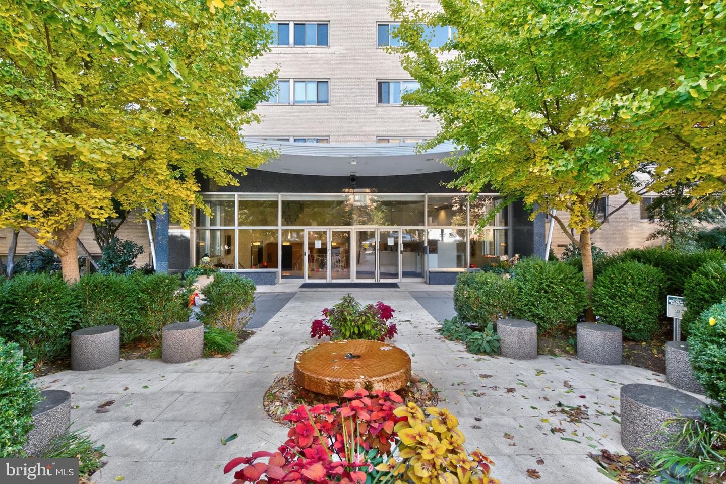 4600 CONNECTICUT AVE NW #629, WASHINGTON, District Of Columbia 20008, 3 Bedrooms Bedrooms, 9 Rooms Rooms,2 BathroomsBathrooms,Residential,For sale,4600 CONNECTICUT AVE NW #629,DCDC2230110 MLS # DCDC2230110