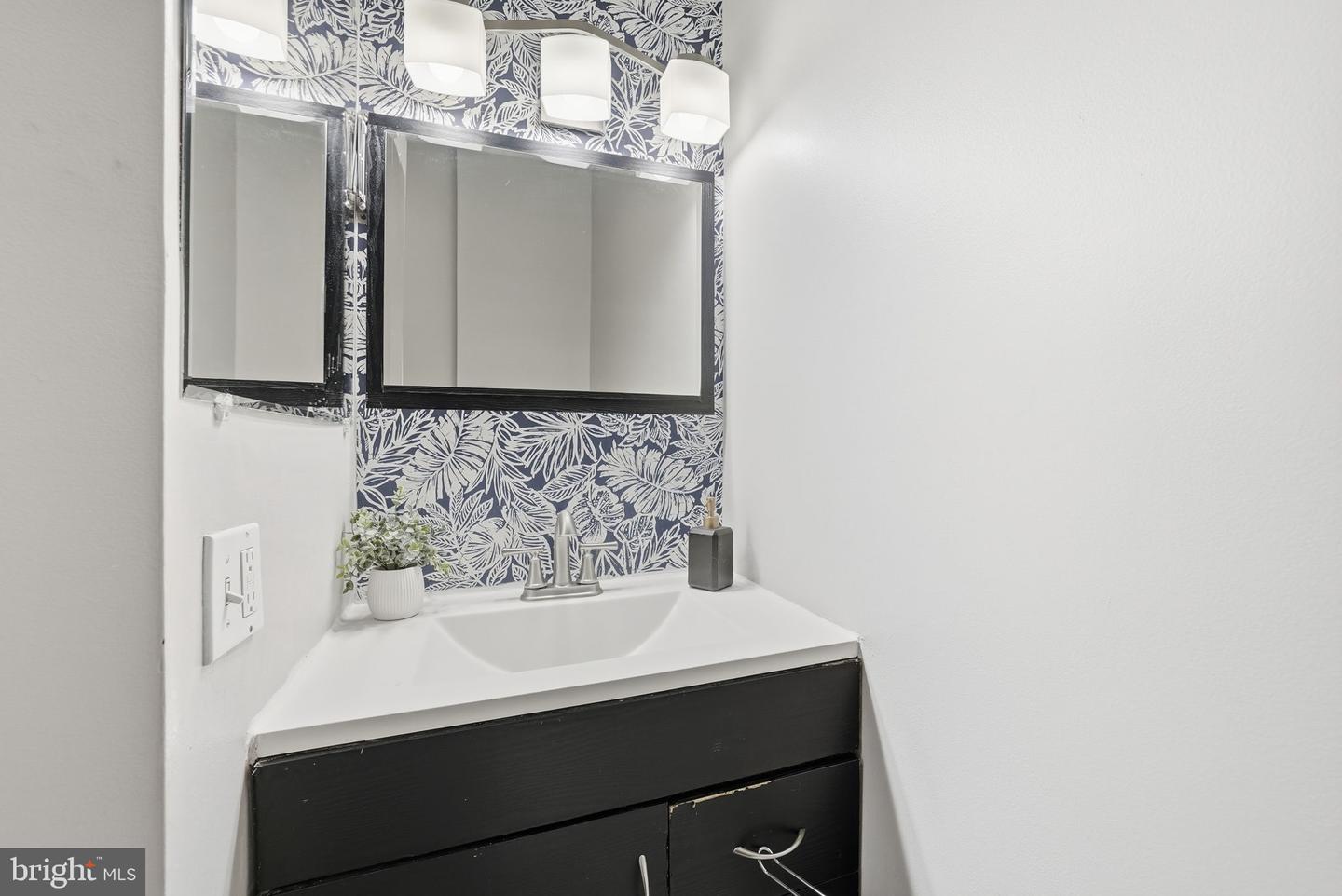 518 PARK RD NW, WASHINGTON, District Of Columbia 20010, 4 Bedrooms Bedrooms, ,2 BathroomsBathrooms,Residential,For sale,518 PARK RD NW,DCDC2230126 MLS # DCDC2230126 518 PARK RD NW, WASHINGTON, District Of Columbia 20010, 4 Bedrooms Bedrooms, ,2 BathroomsBathrooms,Residential,For sale,518 PARK RD NW,DCDC2230126 MLS # DCDC2230126