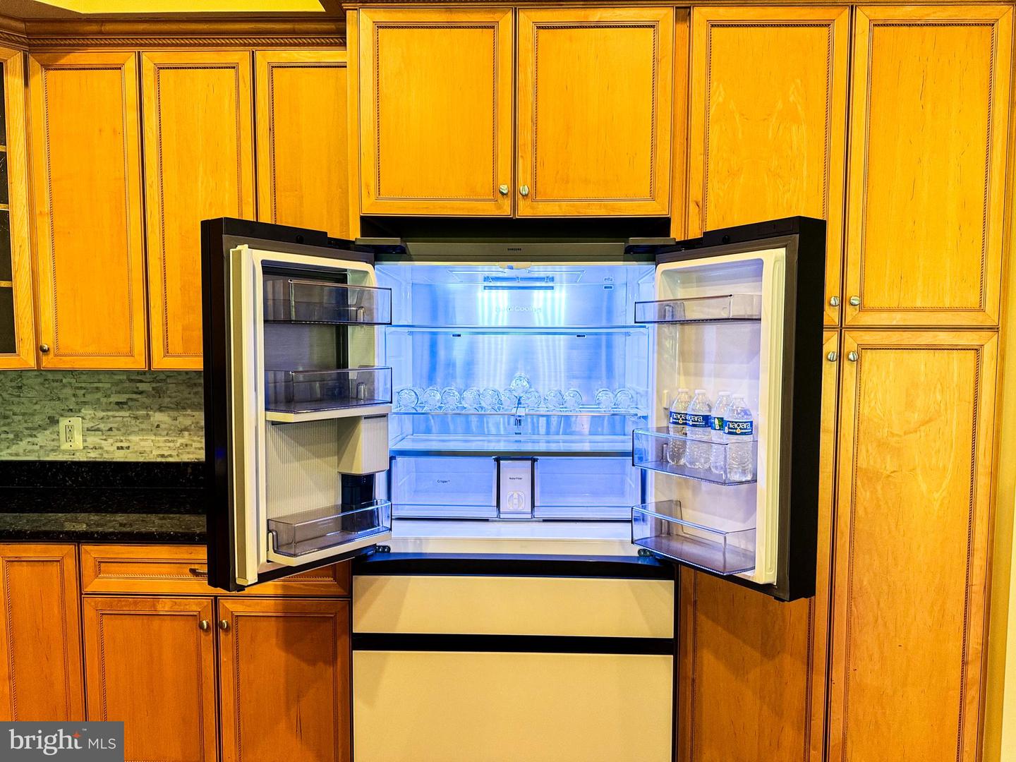 6403 VELLIETY LN, SPRINGFIELD, Virginia 22152, 4 Bedrooms Bedrooms, ,3 BathroomsBathrooms,Residential,For sale,6403 VELLIETY LN,VAFX2277420 MLS # VAFX2277420 6403 VELLIETY LN, SPRINGFIELD, Virginia 22152, 4 Bedrooms Bedrooms, ,3 BathroomsBathrooms,Residential,For sale,6403 VELLIETY LN,VAFX2277420 MLS # VAFX2277420