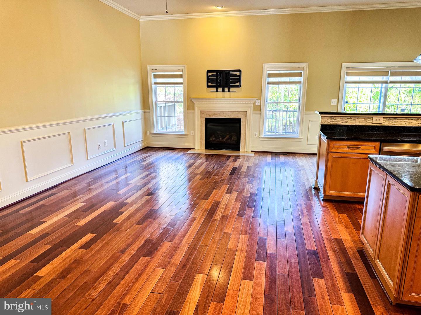 6403 VELLIETY LN, SPRINGFIELD, Virginia 22152, 4 Bedrooms Bedrooms, ,3 BathroomsBathrooms,Residential,For sale,6403 VELLIETY LN,VAFX2277420 MLS # VAFX2277420 6403 VELLIETY LN, SPRINGFIELD, Virginia 22152, 4 Bedrooms Bedrooms, ,3 BathroomsBathrooms,Residential,For sale,6403 VELLIETY LN,VAFX2277420 MLS # VAFX2277420