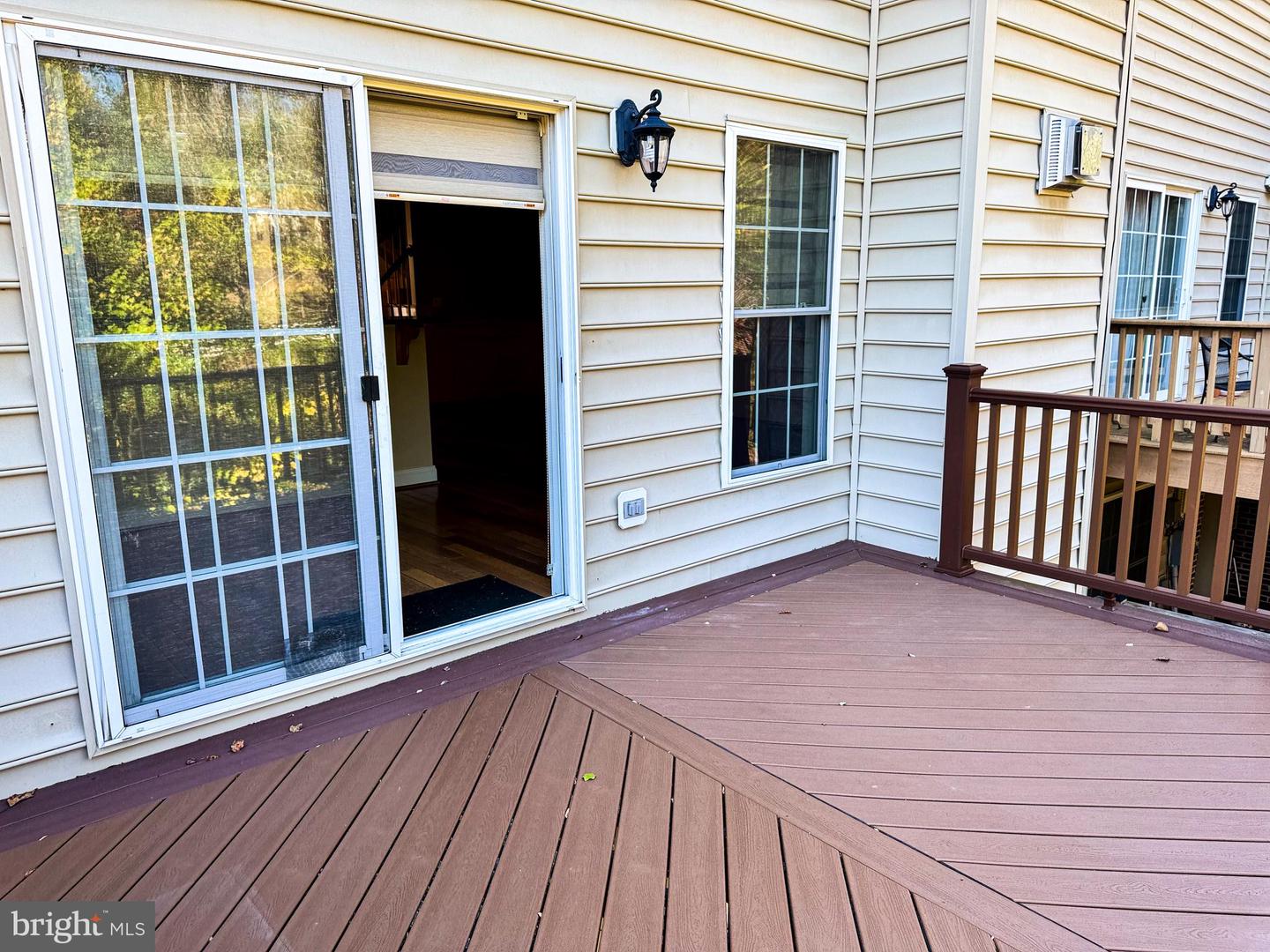 6403 VELLIETY LN, SPRINGFIELD, Virginia 22152, 4 Bedrooms Bedrooms, ,3 BathroomsBathrooms,Residential,For sale,6403 VELLIETY LN,VAFX2277420 MLS # VAFX2277420 6403 VELLIETY LN, SPRINGFIELD, Virginia 22152, 4 Bedrooms Bedrooms, ,3 BathroomsBathrooms,Residential,For sale,6403 VELLIETY LN,VAFX2277420 MLS # VAFX2277420