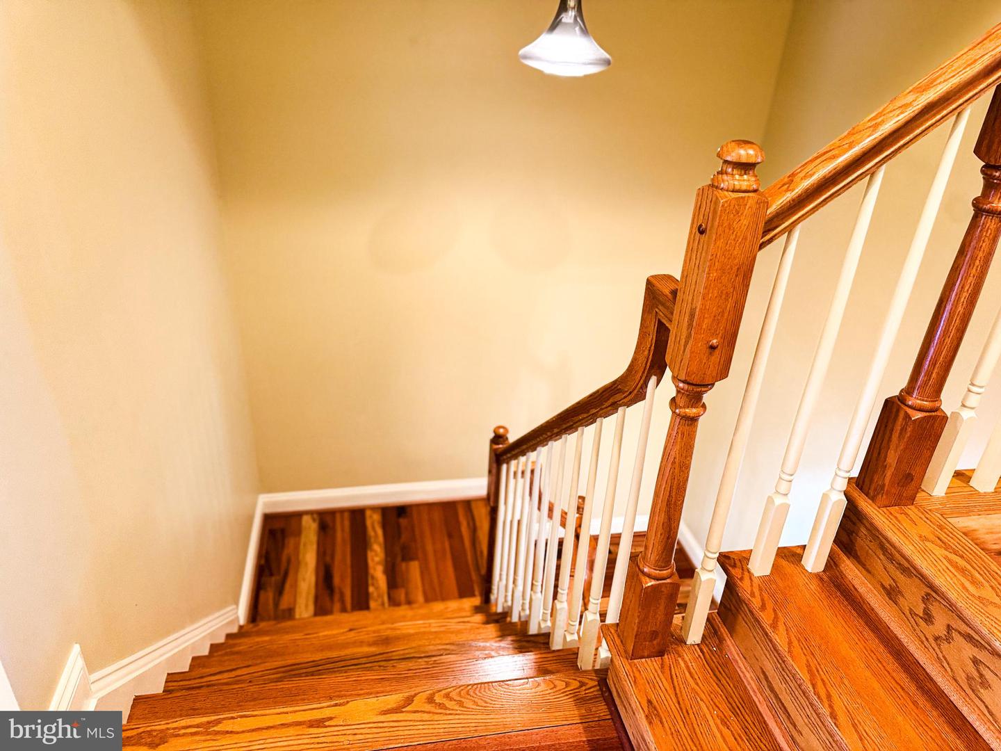 6403 VELLIETY LN, SPRINGFIELD, Virginia 22152, 4 Bedrooms Bedrooms, ,3 BathroomsBathrooms,Residential,For sale,6403 VELLIETY LN,VAFX2277420 MLS # VAFX2277420 6403 VELLIETY LN, SPRINGFIELD, Virginia 22152, 4 Bedrooms Bedrooms, ,3 BathroomsBathrooms,Residential,For sale,6403 VELLIETY LN,VAFX2277420 MLS # VAFX2277420