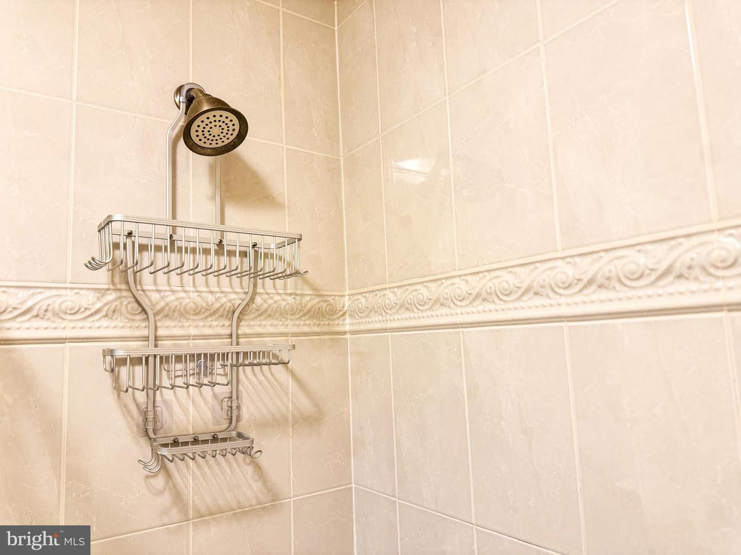 6403 VELLIETY LN, SPRINGFIELD, Virginia 22152, 4 Bedrooms Bedrooms, ,3 BathroomsBathrooms,Residential,For sale,6403 VELLIETY LN,VAFX2277420 MLS # VAFX2277420 6403 VELLIETY LN, SPRINGFIELD, Virginia 22152, 4 Bedrooms Bedrooms, ,3 BathroomsBathrooms,Residential,For sale,6403 VELLIETY LN,VAFX2277420 MLS # VAFX2277420