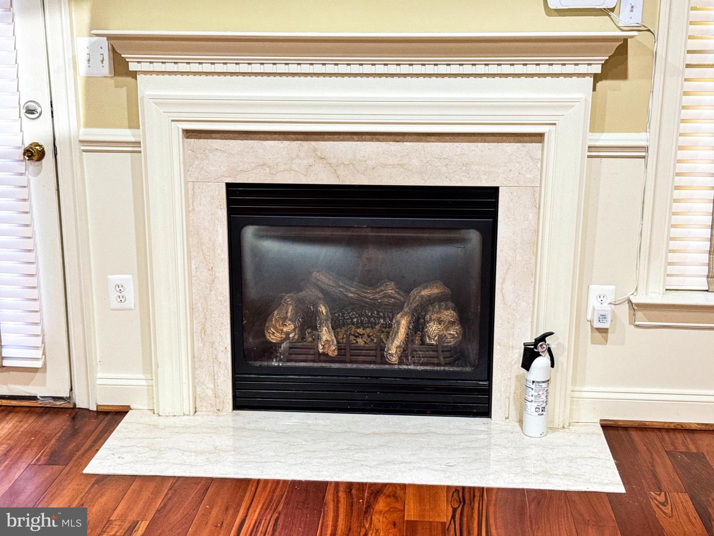 6403 VELLIETY LN, SPRINGFIELD, Virginia 22152, 4 Bedrooms Bedrooms, ,3 BathroomsBathrooms,Residential,For sale,6403 VELLIETY LN,VAFX2277420 MLS # VAFX2277420 6403 VELLIETY LN, SPRINGFIELD, Virginia 22152, 4 Bedrooms Bedrooms, ,3 BathroomsBathrooms,Residential,For sale,6403 VELLIETY LN,VAFX2277420 MLS # VAFX2277420