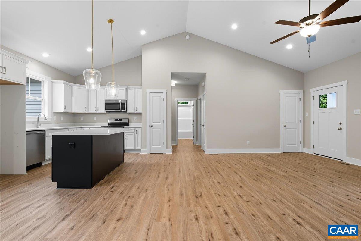 1646 JERUSALEM CHURCH RD, SCOTTSVILLE, Virginia 23921, 4 Bedrooms Bedrooms, ,2 BathroomsBathrooms,Residential,For sale,1646 JERUSALEM CHURCH RD,670669 MLS # 670669