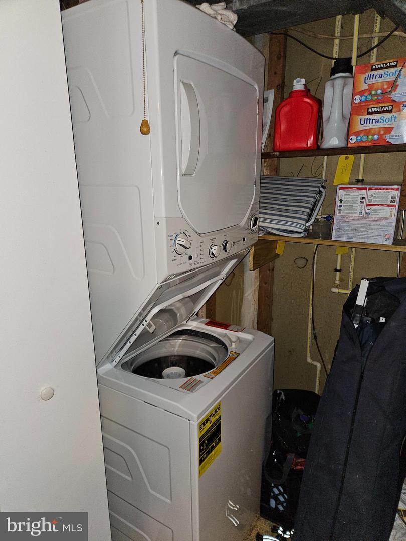 8317 GEORGIAN CT, MANASSAS, Virginia 20110, 2 Bedrooms Bedrooms, ,1 BathroomBathrooms,Residential,For sale,8317 GEORGIAN CT,VAMN2009626 MLS # VAMN2009626