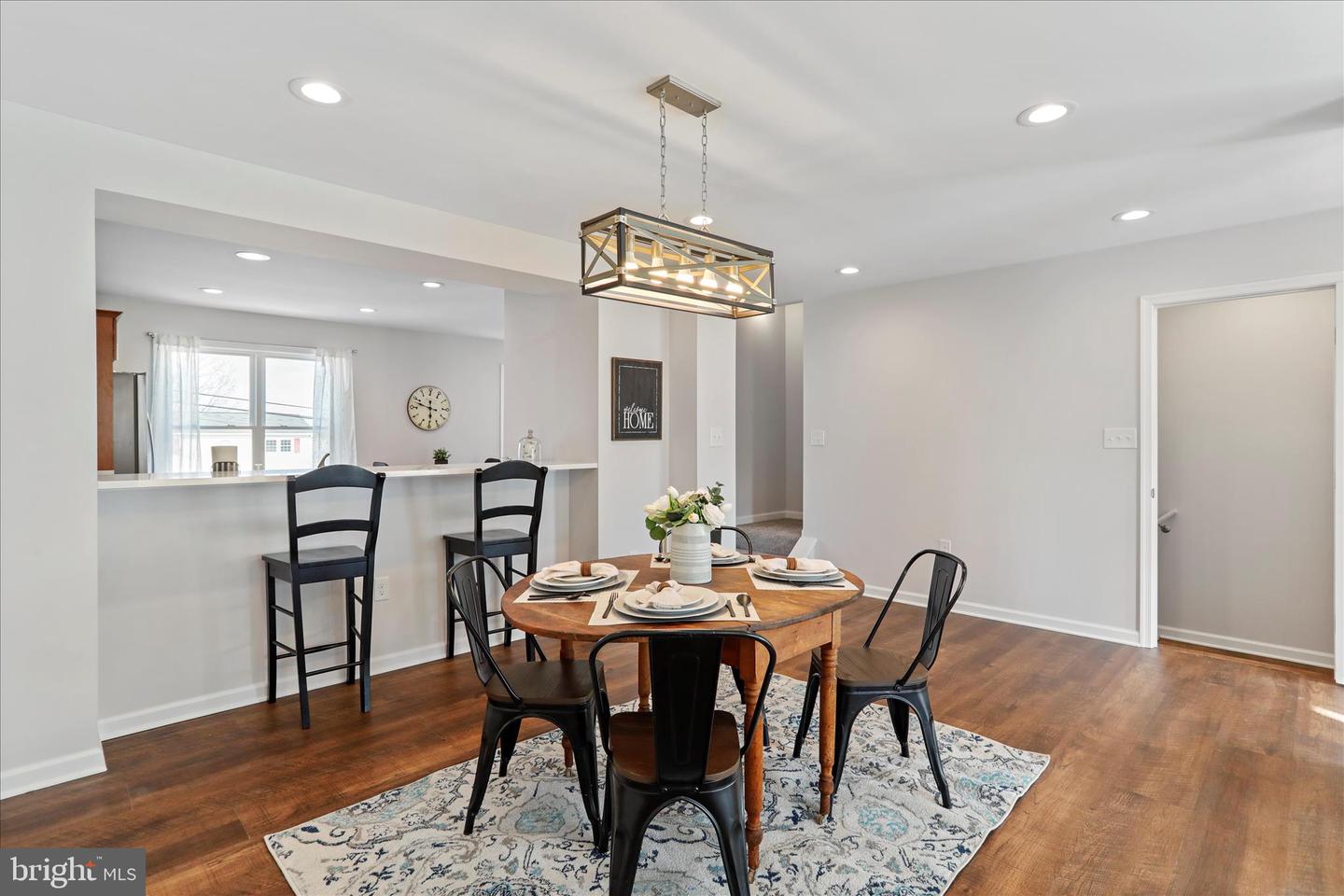 330 W 11TH, FRONT ROYAL, Virginia 22630, 3 Bedrooms Bedrooms, ,3 BathroomsBathrooms,Residential,For sale,330 W 11TH,VAWR2012696 MLS # VAWR2012696