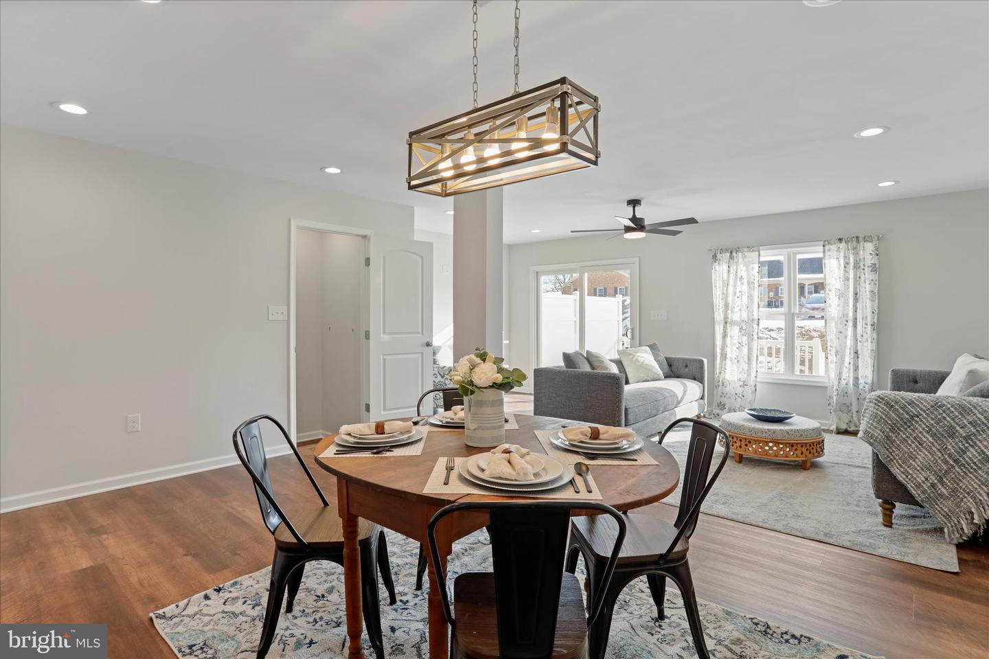 330 W 11TH, FRONT ROYAL, Virginia 22630, 3 Bedrooms Bedrooms, ,3 BathroomsBathrooms,Residential,For sale,330 W 11TH,VAWR2012696 MLS # VAWR2012696