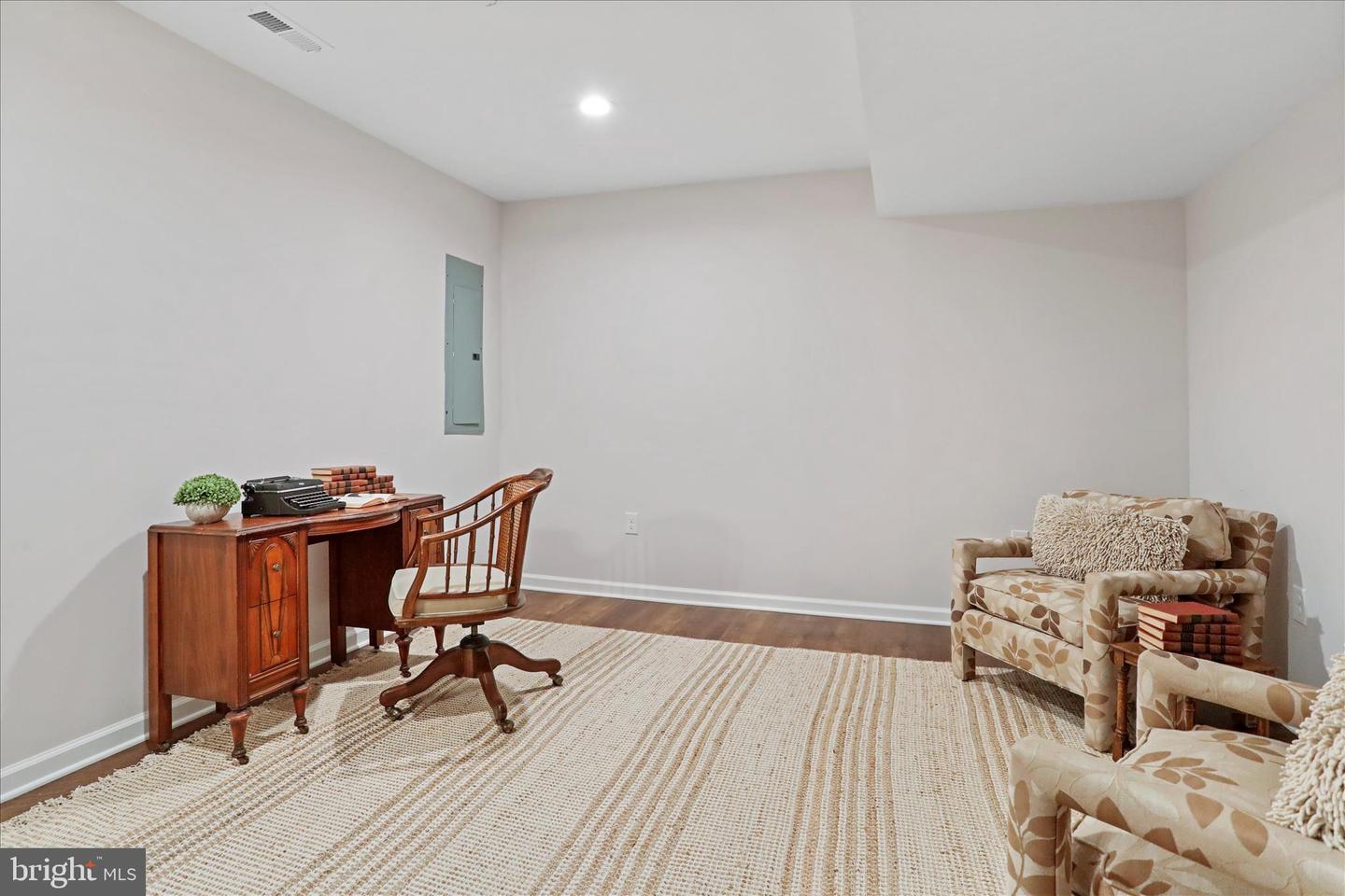 330 W 11TH, FRONT ROYAL, Virginia 22630, 3 Bedrooms Bedrooms, ,3 BathroomsBathrooms,Residential,For sale,330 W 11TH,VAWR2012696 MLS # VAWR2012696