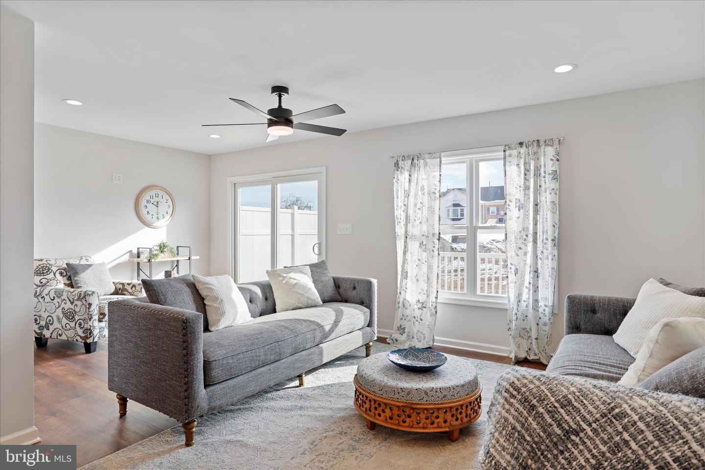 330 W 11TH, FRONT ROYAL, Virginia 22630, 3 Bedrooms Bedrooms, ,3 BathroomsBathrooms,Residential,For sale,330 W 11TH,VAWR2012696 MLS # VAWR2012696