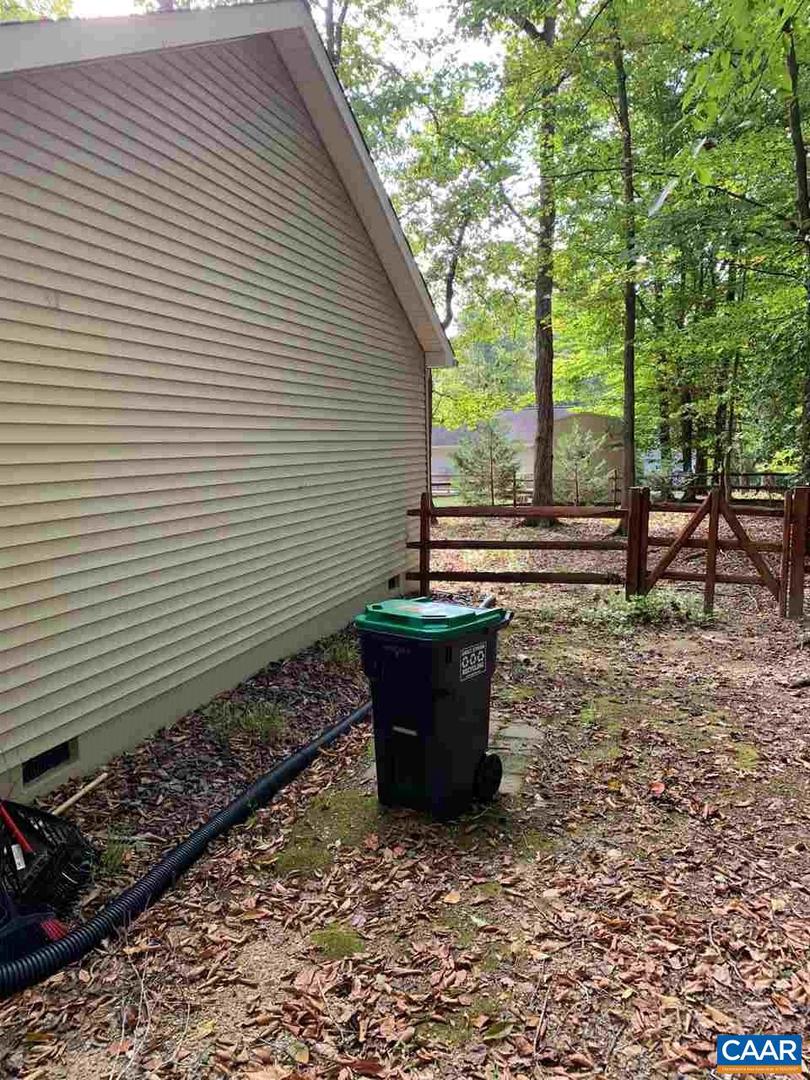 52 RIVERSIDE DR, PALMYRA, Virginia 22963, 3 Bedrooms Bedrooms, ,2 BathroomsBathrooms,Residential,For sale,52 RIVERSIDE DR,670657 MLS # 670657