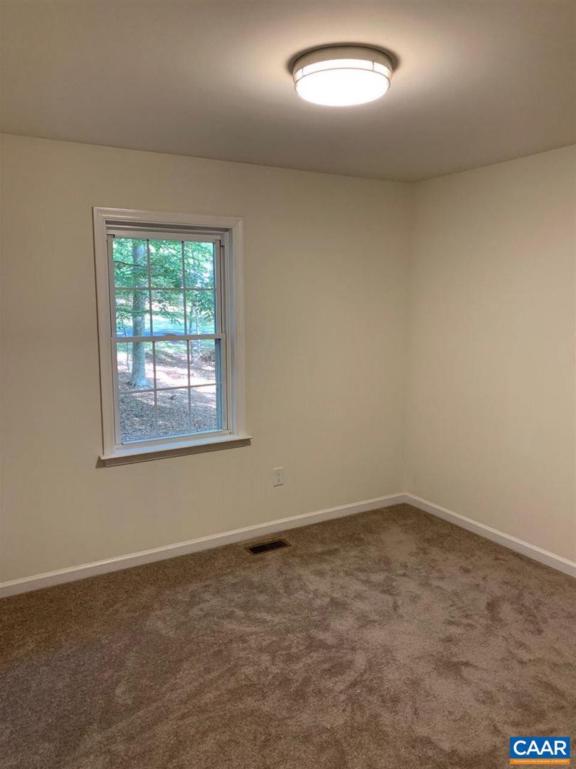 52 RIVERSIDE DR, PALMYRA, Virginia 22963, 3 Bedrooms Bedrooms, ,2 BathroomsBathrooms,Residential,For sale,52 RIVERSIDE DR,670657 MLS # 670657