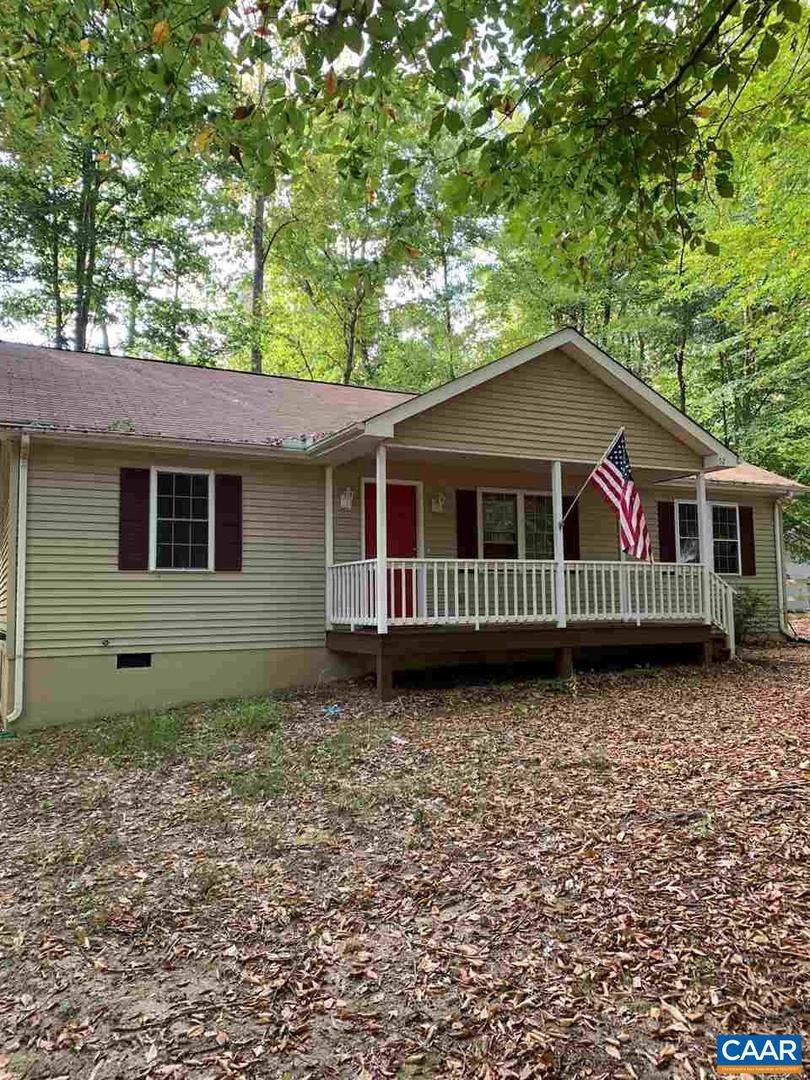 52 RIVERSIDE DR, PALMYRA, Virginia 22963, 3 Bedrooms Bedrooms, ,2 BathroomsBathrooms,Residential,For sale,52 RIVERSIDE DR,670657 MLS # 670657