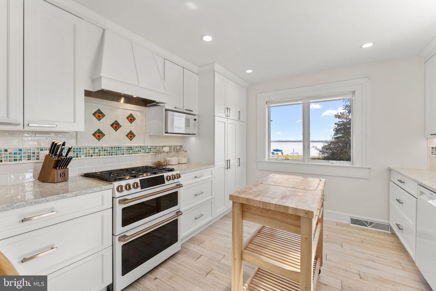 19841 TIDEWATER TRAIL, TAPPAHANNOCK, Virginia 22560, 4 Bedrooms Bedrooms, ,3 BathroomsBathrooms,Residential,For sale,19841 TIDEWATER TRAIL,VAES2002078 MLS # VAES2002078