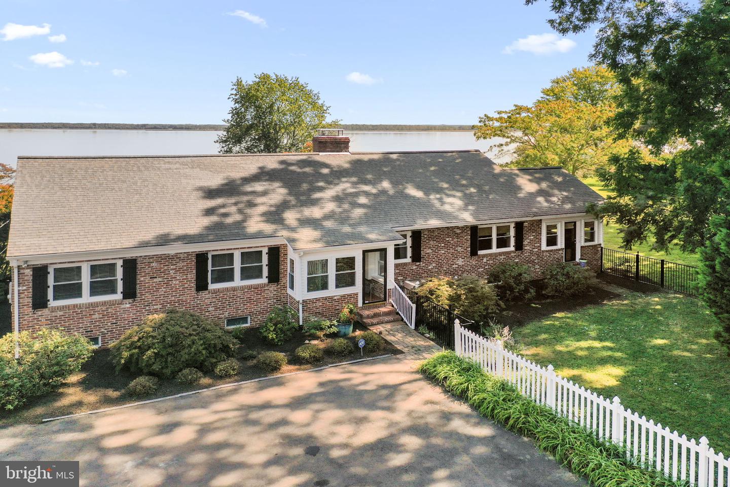 19841 TIDEWATER TRAIL, TAPPAHANNOCK, Virginia 22560, 4 Bedrooms Bedrooms, ,3 BathroomsBathrooms,Residential,For sale,19841 TIDEWATER TRAIL,VAES2002078 MLS # VAES2002078