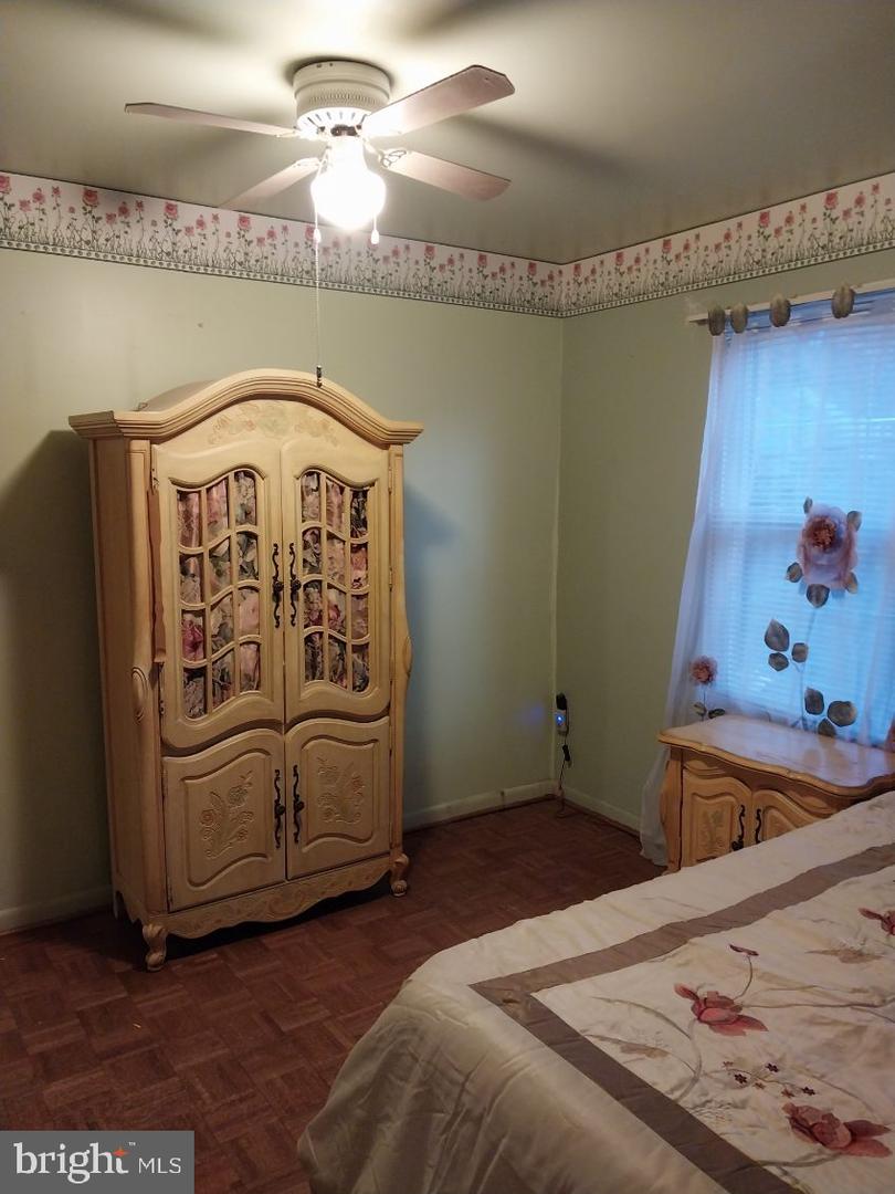 5610 CLAY PL NE, WASHINGTON, District Of Columbia 20019, 3 Bedrooms Bedrooms, ,1 BathroomBathrooms,Residential,For sale,5610 CLAY PL NE,DCDC2230154 MLS # DCDC2230154