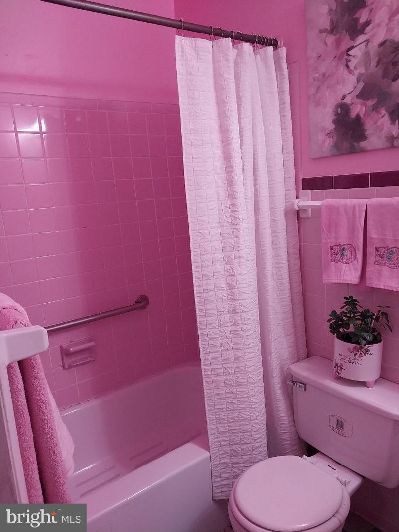 5610 CLAY PL NE, WASHINGTON, District Of Columbia 20019, 3 Bedrooms Bedrooms, ,1 BathroomBathrooms,Residential,For sale,5610 CLAY PL NE,DCDC2230154 MLS # DCDC2230154