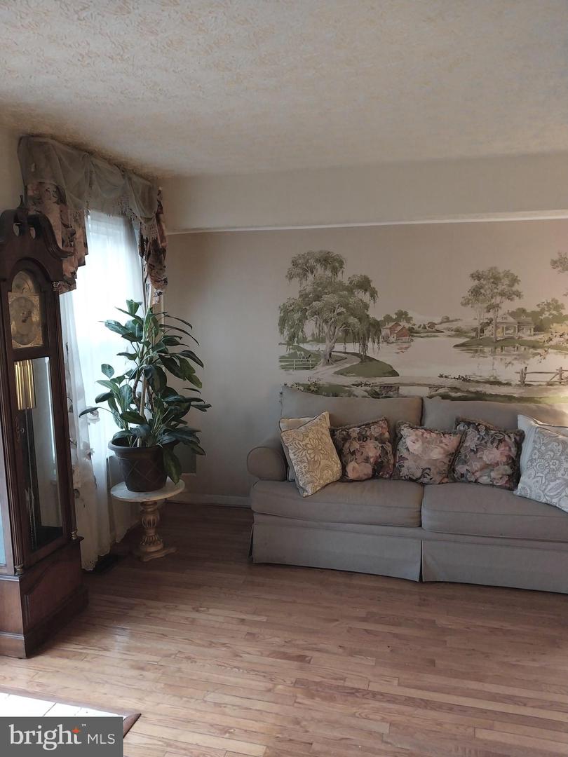 5610 CLAY PL NE, WASHINGTON, District Of Columbia 20019, 3 Bedrooms Bedrooms, ,1 BathroomBathrooms,Residential,For sale,5610 CLAY PL NE,DCDC2230154 MLS # DCDC2230154