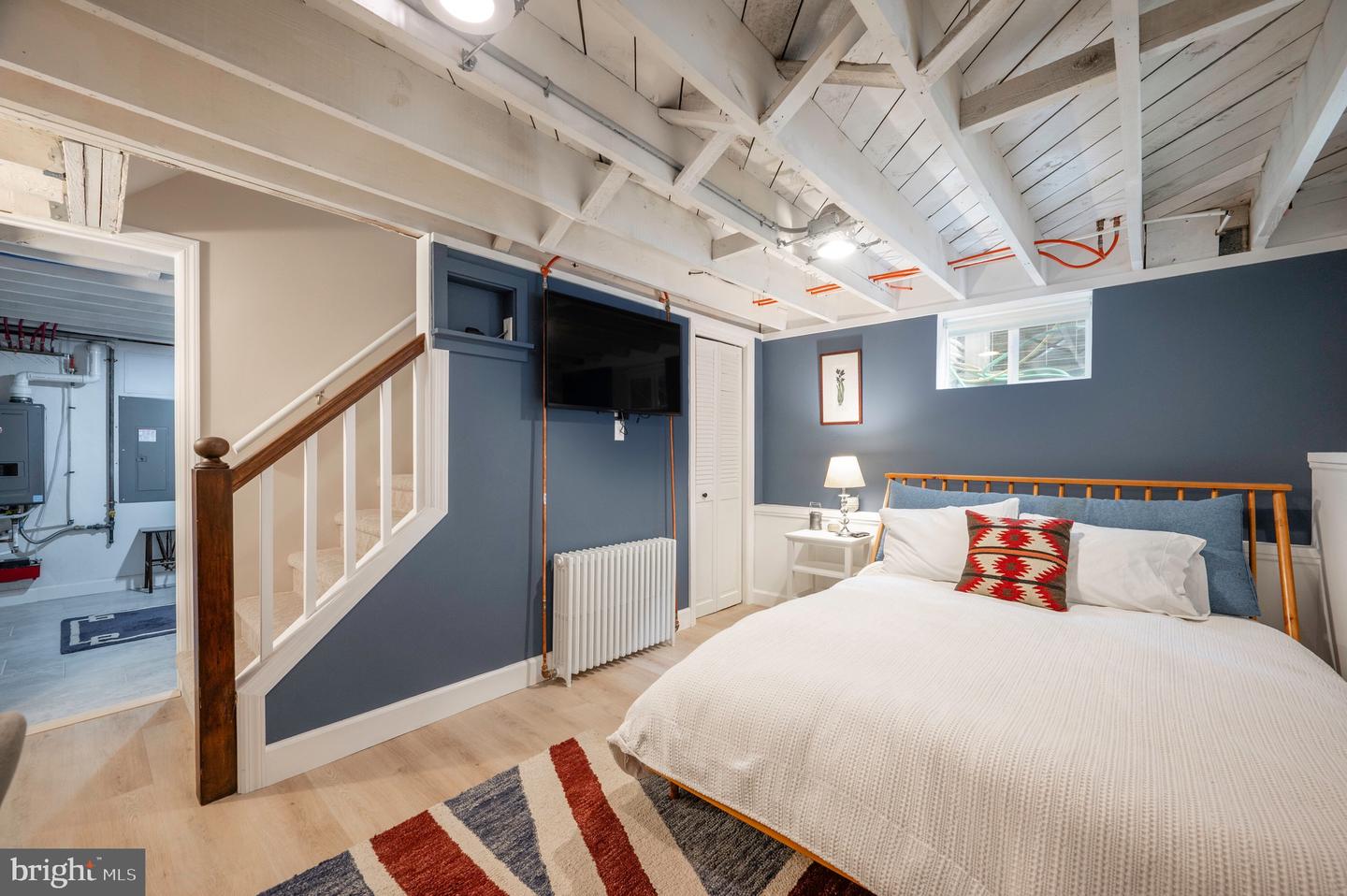 2444 S OAKLAND ST, ARLINGTON, Virginia 22206, 2 Bedrooms Bedrooms, ,2 BathroomsBathrooms,Residential,For sale,2444 S OAKLAND ST,VAAR2062104 MLS # VAAR2062104