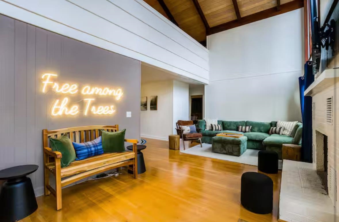 2964 HOPKINS DR, MCGAHEYSVILLE, Virginia 22840, 4 Bedrooms Bedrooms, ,2 BathroomsBathrooms,Residential,2964 HOPKINS DR,670676 MLS # 670676 2964 HOPKINS DR, MCGAHEYSVILLE, Virginia 22840, 4 Bedrooms Bedrooms, ,2 BathroomsBathrooms,Residential,2964 HOPKINS DR,670676 MLS # 670676