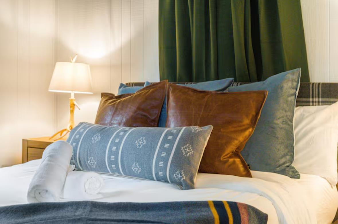 2964 HOPKINS DR, MCGAHEYSVILLE, Virginia 22840, 4 Bedrooms Bedrooms, ,2 BathroomsBathrooms,Residential,2964 HOPKINS DR,670676 MLS # 670676 2964 HOPKINS DR, MCGAHEYSVILLE, Virginia 22840, 4 Bedrooms Bedrooms, ,2 BathroomsBathrooms,Residential,2964 HOPKINS DR,670676 MLS # 670676