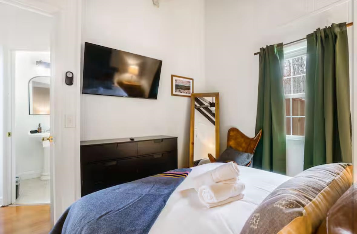 2964 HOPKINS DR, MCGAHEYSVILLE, Virginia 22840, 4 Bedrooms Bedrooms, ,2 BathroomsBathrooms,Residential,2964 HOPKINS DR,670676 MLS # 670676 2964 HOPKINS DR, MCGAHEYSVILLE, Virginia 22840, 4 Bedrooms Bedrooms, ,2 BathroomsBathrooms,Residential,2964 HOPKINS DR,670676 MLS # 670676