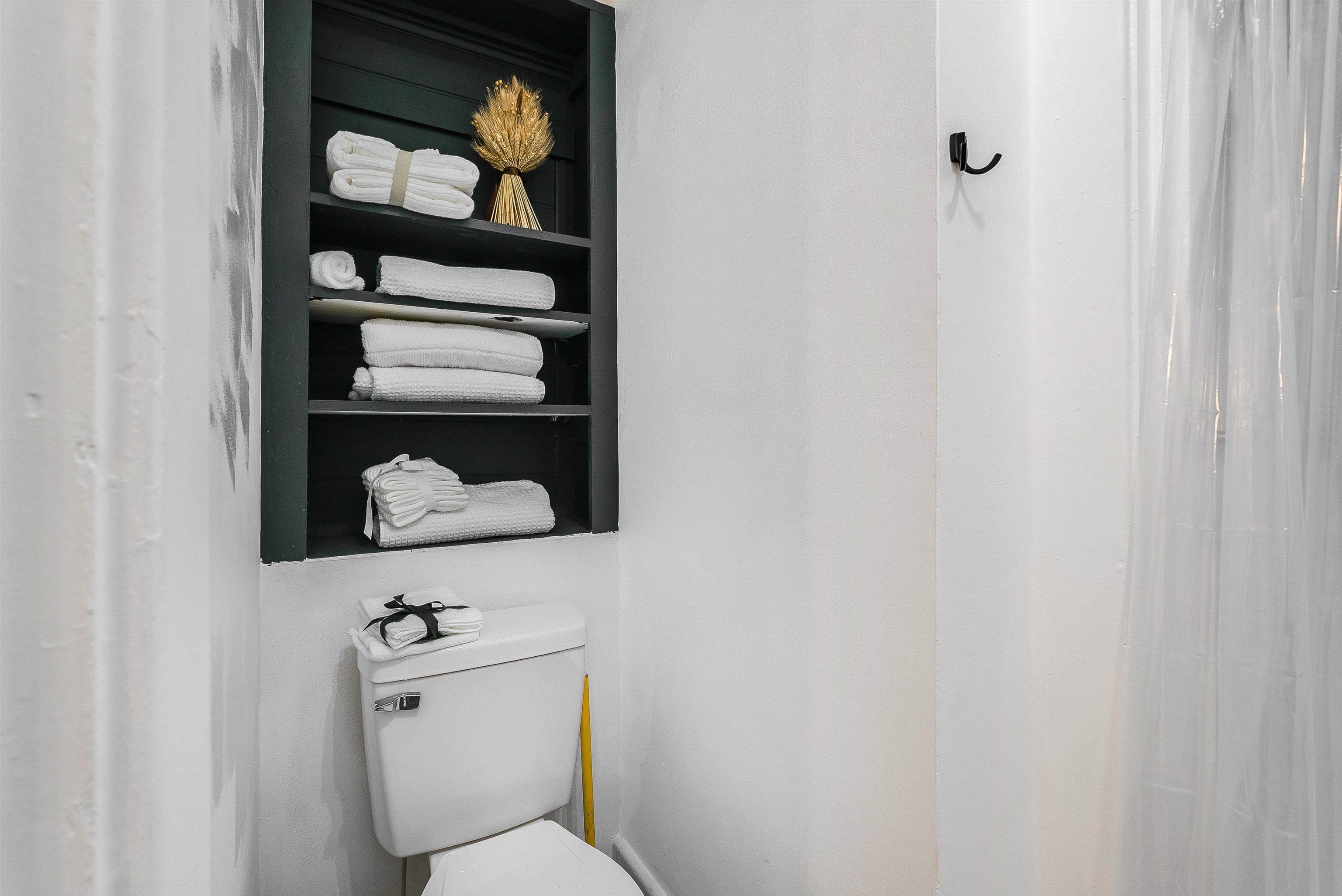 1637 MULBERRY ST, WAYNESBORO, Virginia 22980, 4 Bedrooms Bedrooms, ,2 BathroomsBathrooms,Residential,1637 MULBERRY ST,670677 MLS # 670677 1637 MULBERRY ST, WAYNESBORO, Virginia 22980, 4 Bedrooms Bedrooms, ,2 BathroomsBathrooms,Residential,1637 MULBERRY ST,670677 MLS # 670677