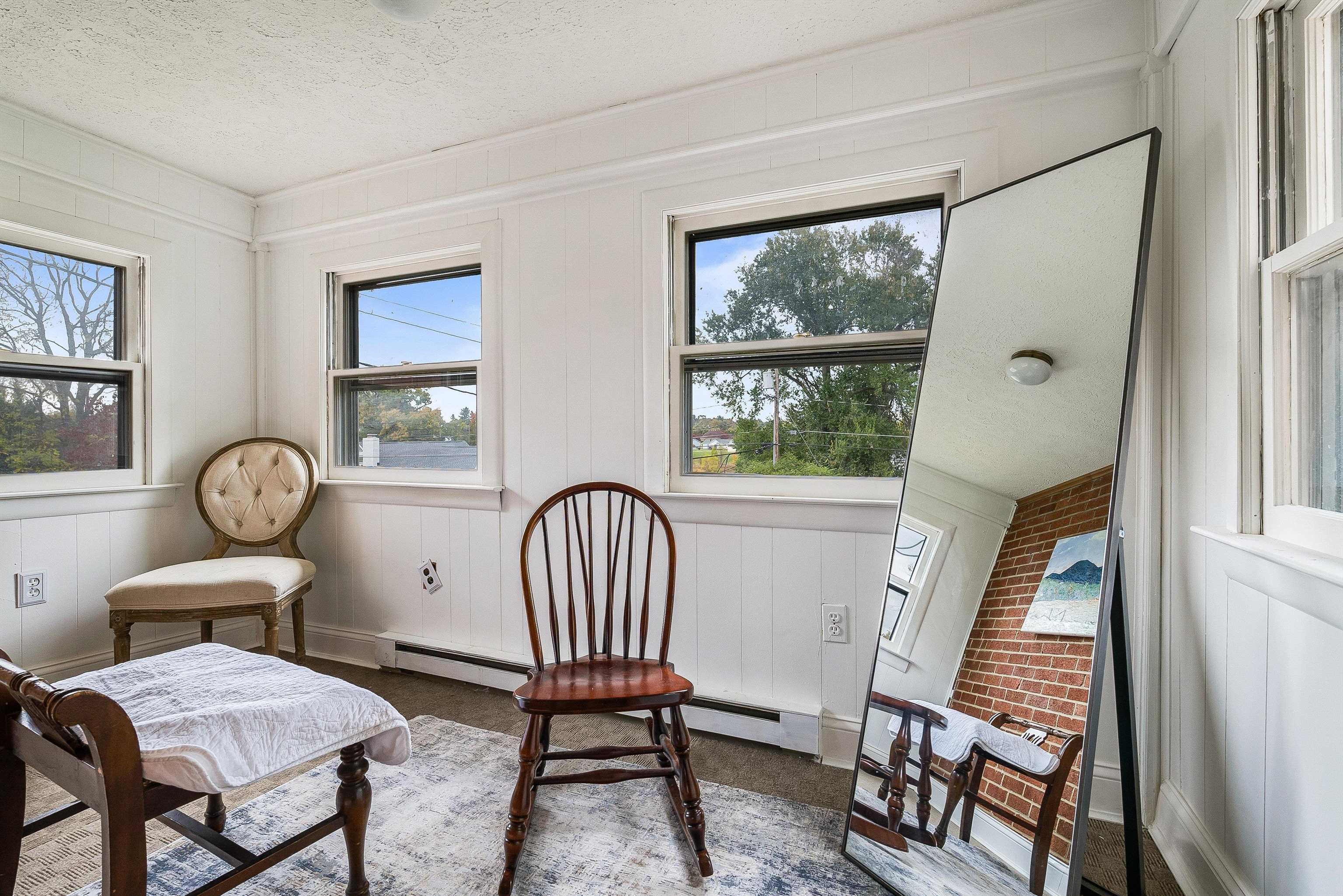 1637 MULBERRY ST, WAYNESBORO, Virginia 22980, 4 Bedrooms Bedrooms, ,2 BathroomsBathrooms,Residential,1637 MULBERRY ST,670677 MLS # 670677 1637 MULBERRY ST, WAYNESBORO, Virginia 22980, 4 Bedrooms Bedrooms, ,2 BathroomsBathrooms,Residential,1637 MULBERRY ST,670677 MLS # 670677