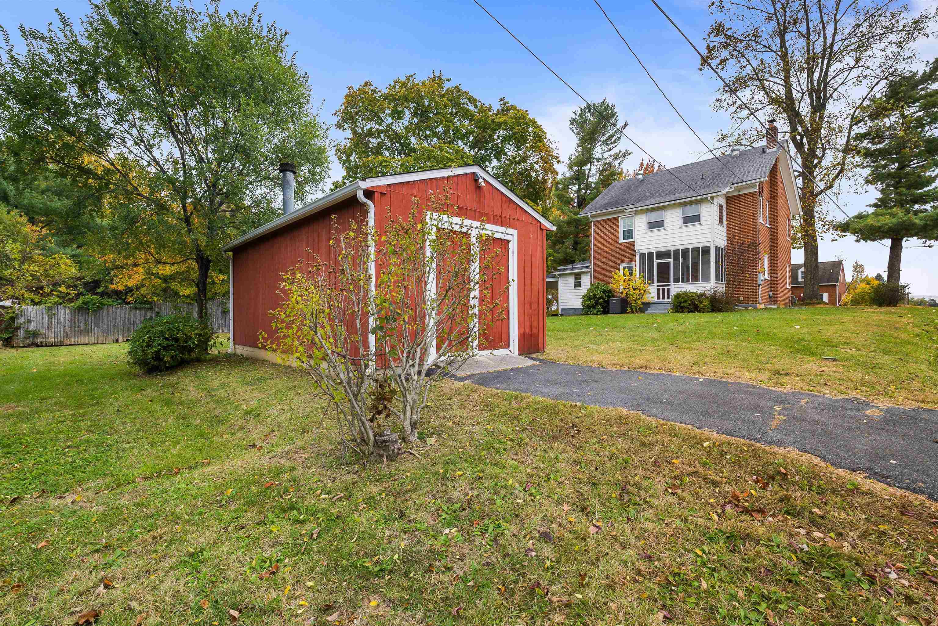 1637 MULBERRY ST, WAYNESBORO, Virginia 22980, 4 Bedrooms Bedrooms, ,2 BathroomsBathrooms,Residential,1637 MULBERRY ST,670677 MLS # 670677 1637 MULBERRY ST, WAYNESBORO, Virginia 22980, 4 Bedrooms Bedrooms, ,2 BathroomsBathrooms,Residential,1637 MULBERRY ST,670677 MLS # 670677