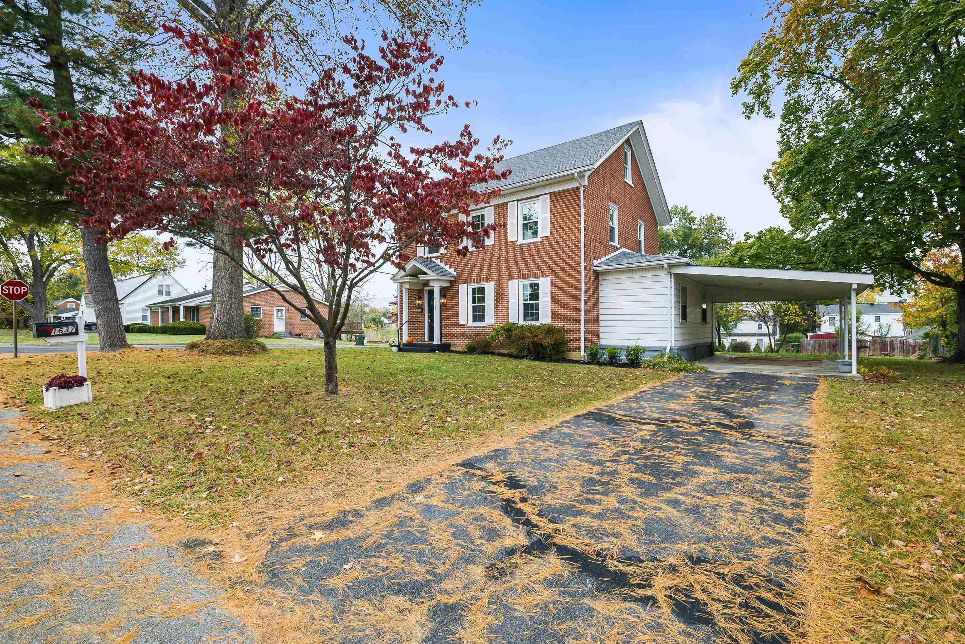 1637 MULBERRY ST, WAYNESBORO, Virginia 22980, 4 Bedrooms Bedrooms, ,2 BathroomsBathrooms,Residential,1637 MULBERRY ST,670677 MLS # 670677 1637 MULBERRY ST, WAYNESBORO, Virginia 22980, 4 Bedrooms Bedrooms, ,2 BathroomsBathrooms,Residential,1637 MULBERRY ST,670677 MLS # 670677