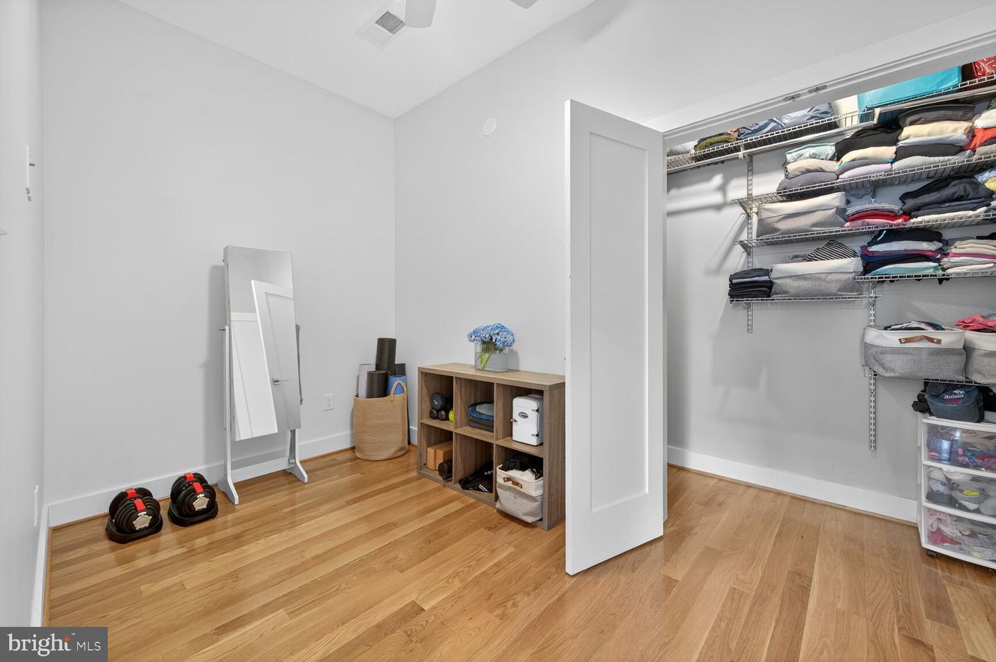 1514 K ST SE #2, WASHINGTON, District Of Columbia 20003, 2 Bedrooms Bedrooms, 5 Rooms Rooms,1 BathroomBathrooms,Residential,For sale,1514 K ST SE #2,DCDC2221668 MLS # DCDC2221668