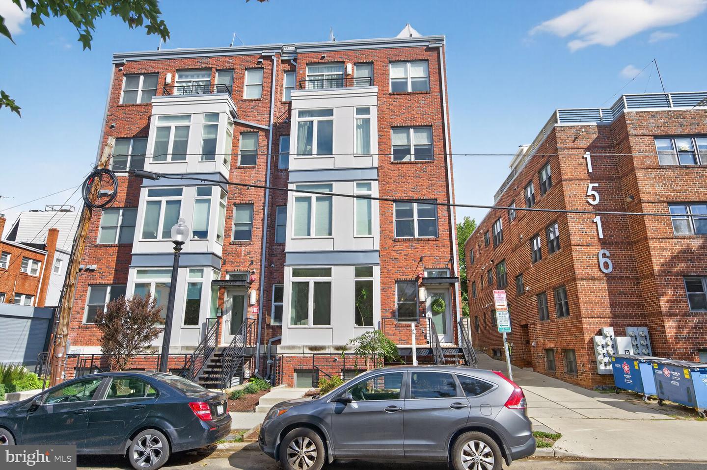 1514 K ST SE #2, WASHINGTON, District Of Columbia 20003, 2 Bedrooms Bedrooms, 5 Rooms Rooms,1 BathroomBathrooms,Residential,For sale,1514 K ST SE #2,DCDC2221668 MLS # DCDC2221668
