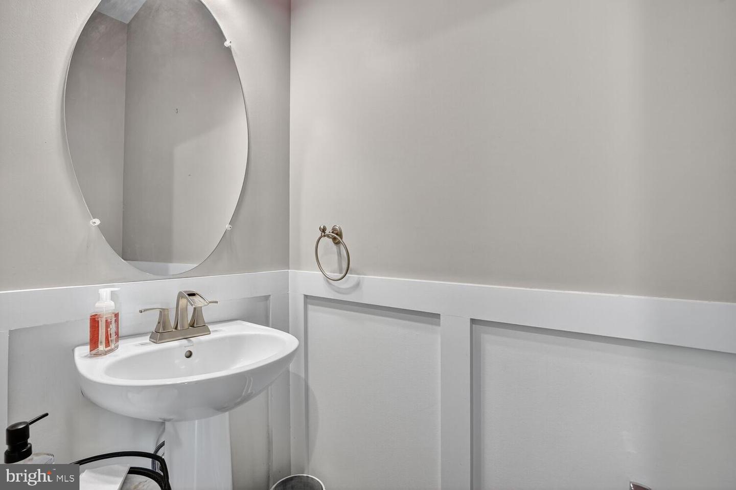 40925 ARCADIAN POND CT, ALDIE, Virginia 20105, 5 Bedrooms Bedrooms, ,4 BathroomsBathrooms,Residential,For sale,40925 ARCADIAN POND CT,VALO2109354 MLS # VALO2109354